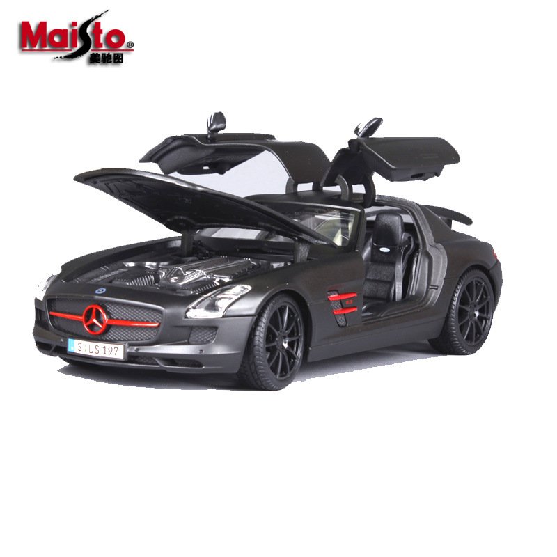 阿米格Amigo│賓士 Benz SLS AMG 1:18 3開門 美馳圖/MAISTO 合金車 模型車 禮物36196