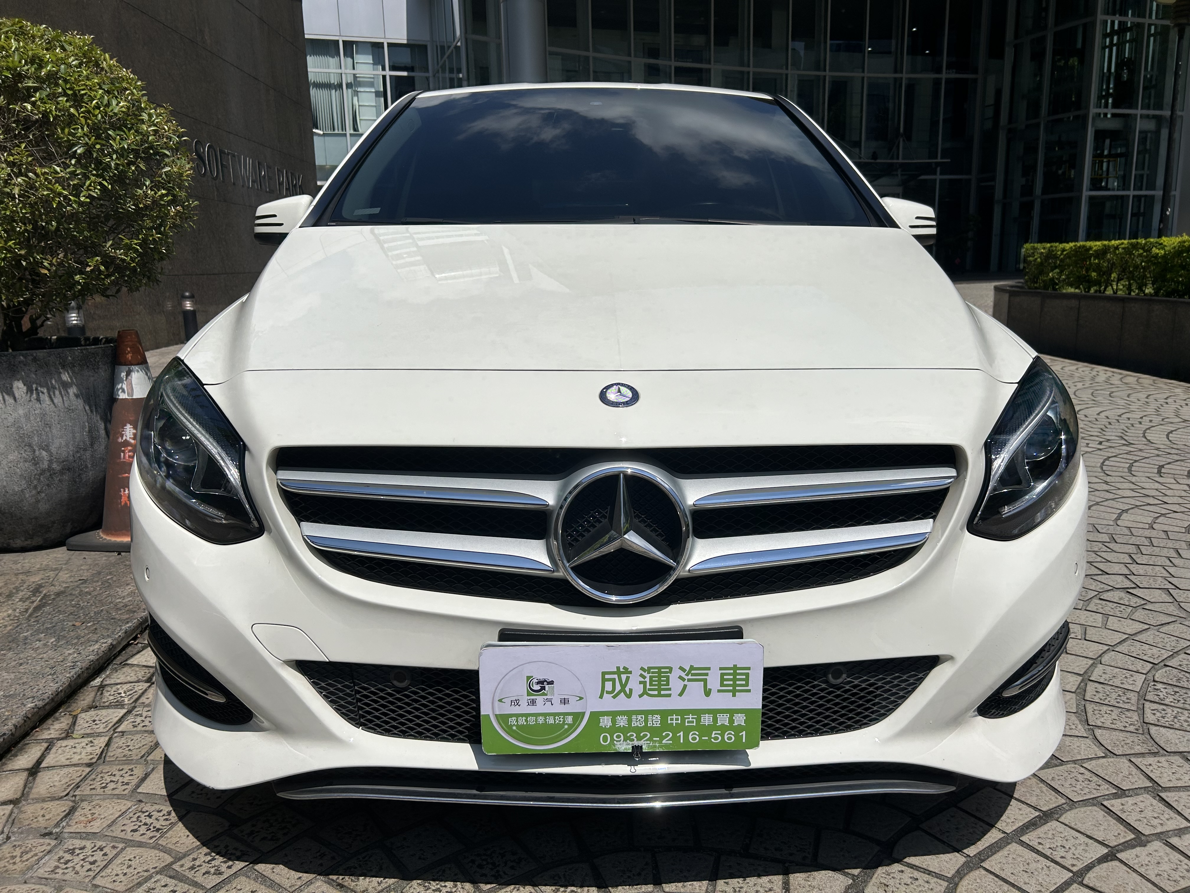 2015 M-Benz 賓士 B-class