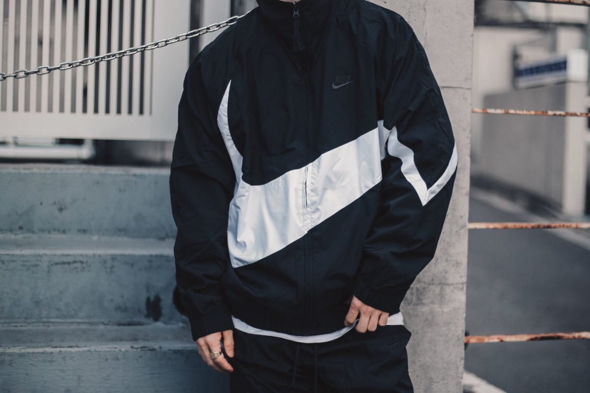 南◇2021 1月 Nike NSW Jacket 黑白色 運動外套 大勾勾 風衣 立領外套 AR3133-010