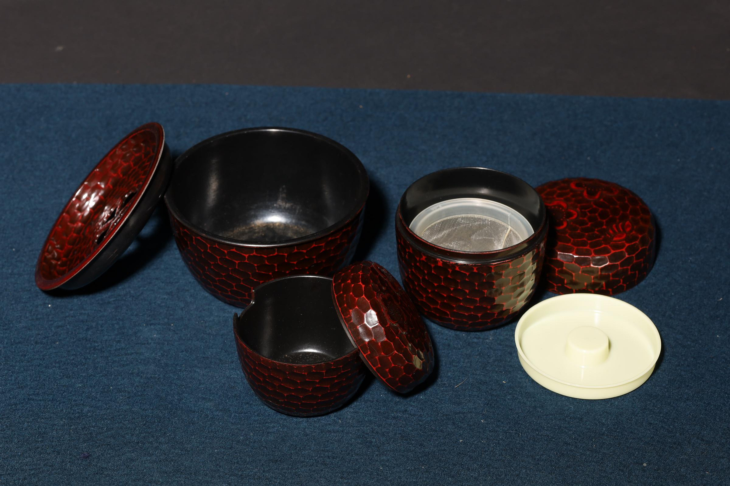 2/29結標日本漆器茶道具組B020916 –漆碗漆盤漆盒茶箱重箱承盤收藏文具 