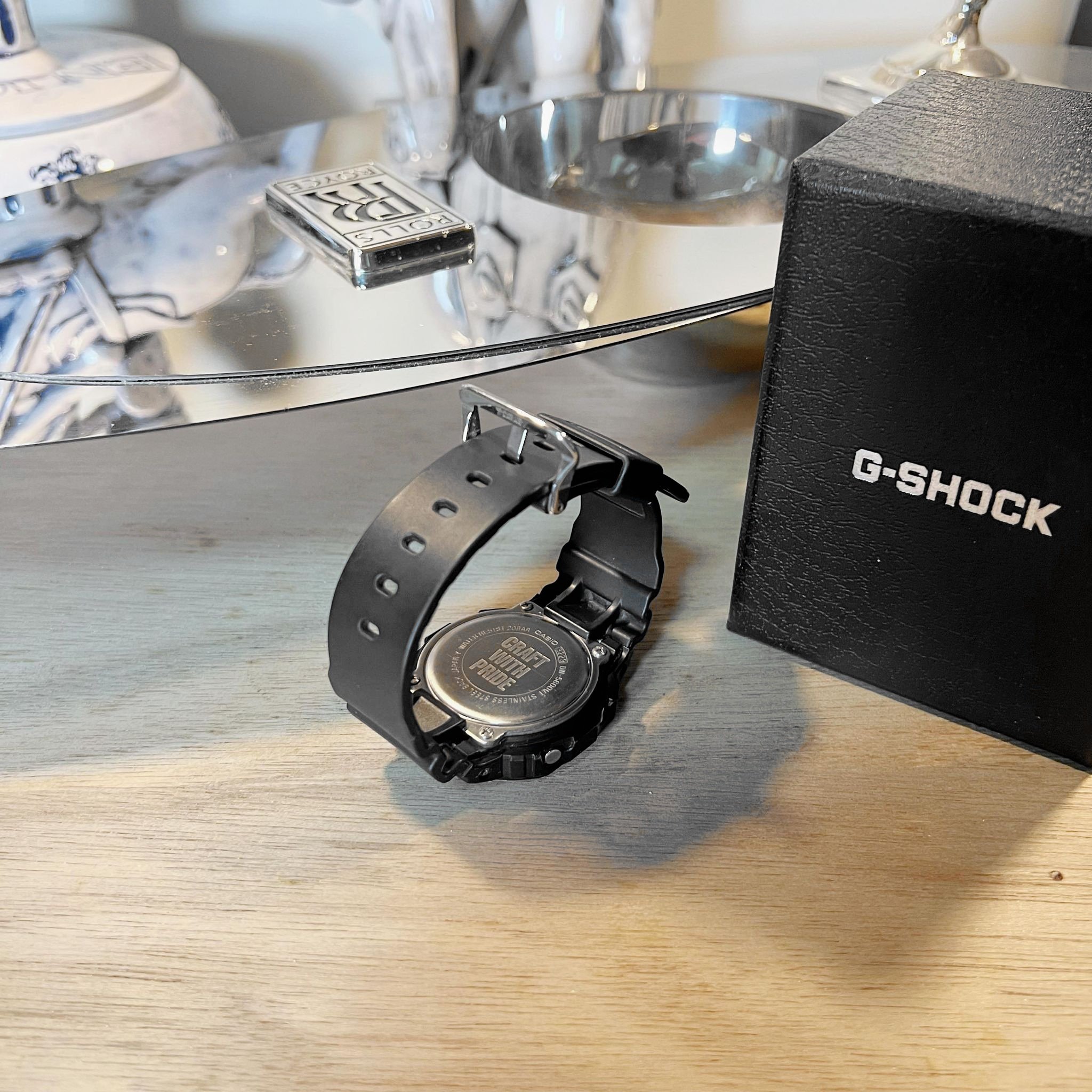 希望商店】NEIGHBORHOOD x G-SHOCK DW-5600 經典聯名黑魂電子手錶