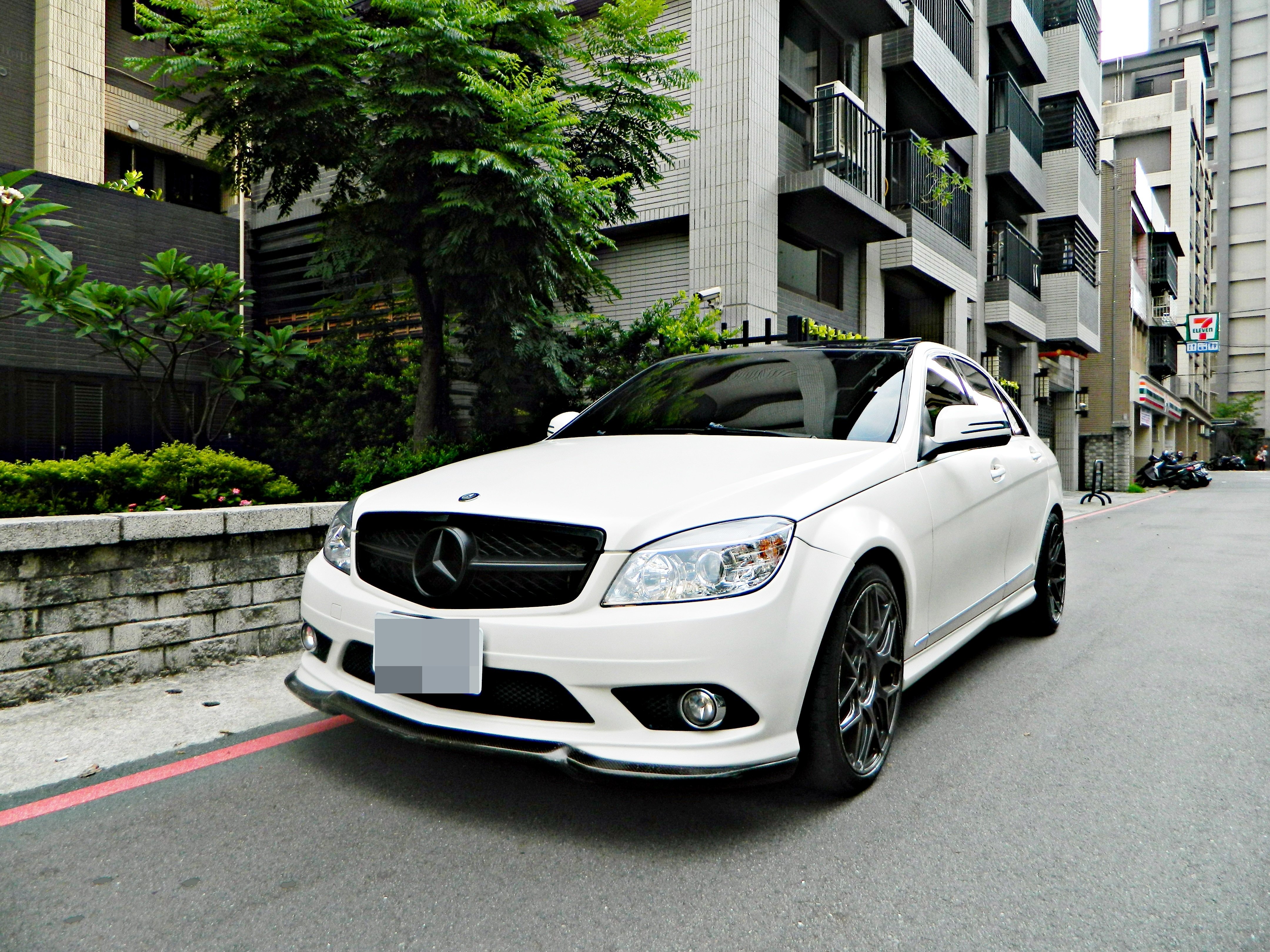 2009 M-Benz 賓士 C-class