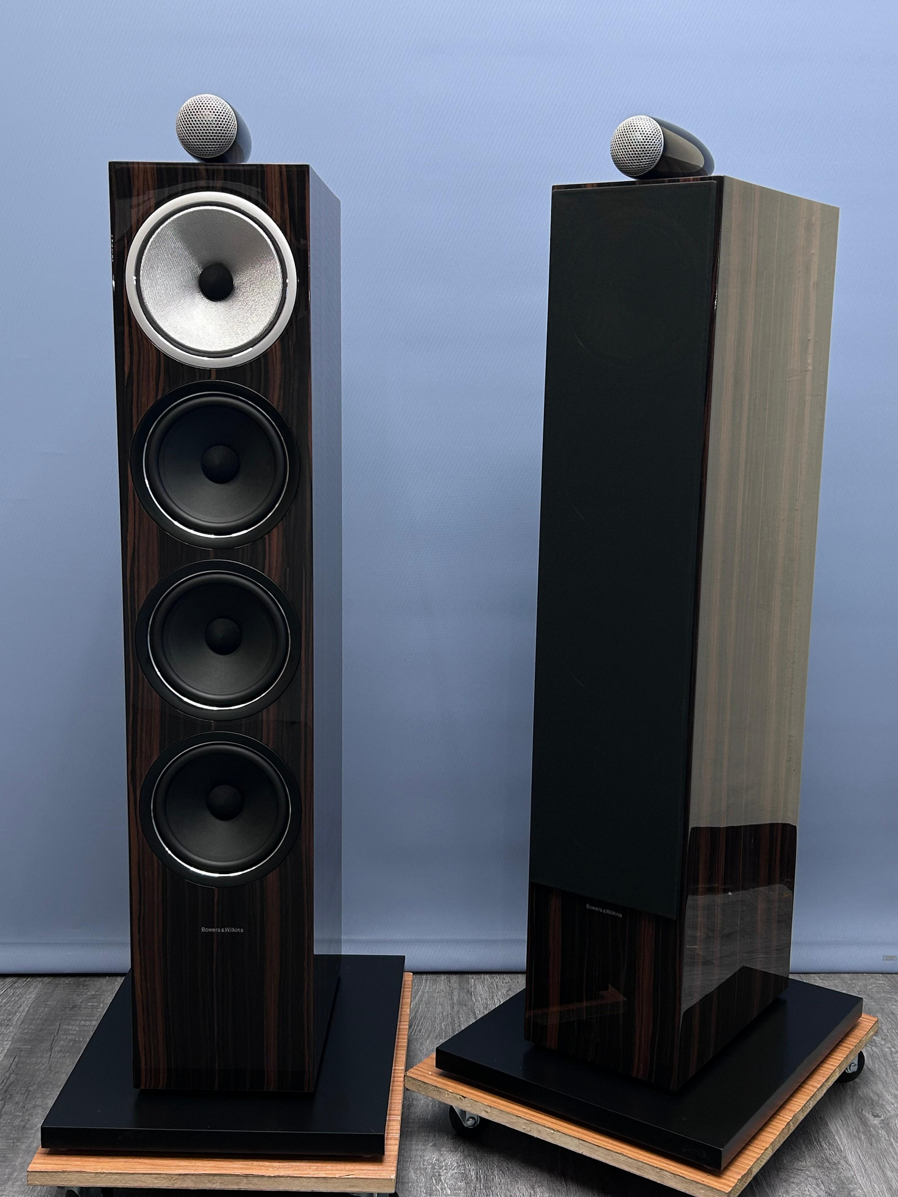 桃園-音響驛站- 英國 Bowers &amp; Wilkins B&amp;W 702 Signature 喇叭（歡迎器材交換、買賣估價）