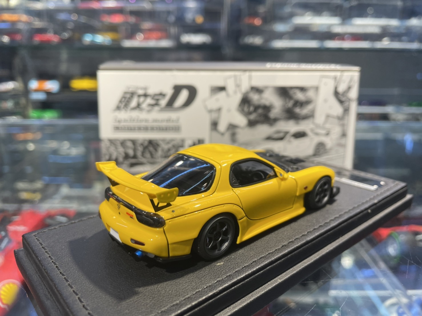 吉華@ 1/43 Ignition IG2876 INITIAL D Mazda RX-7 (FD3S) 附人像