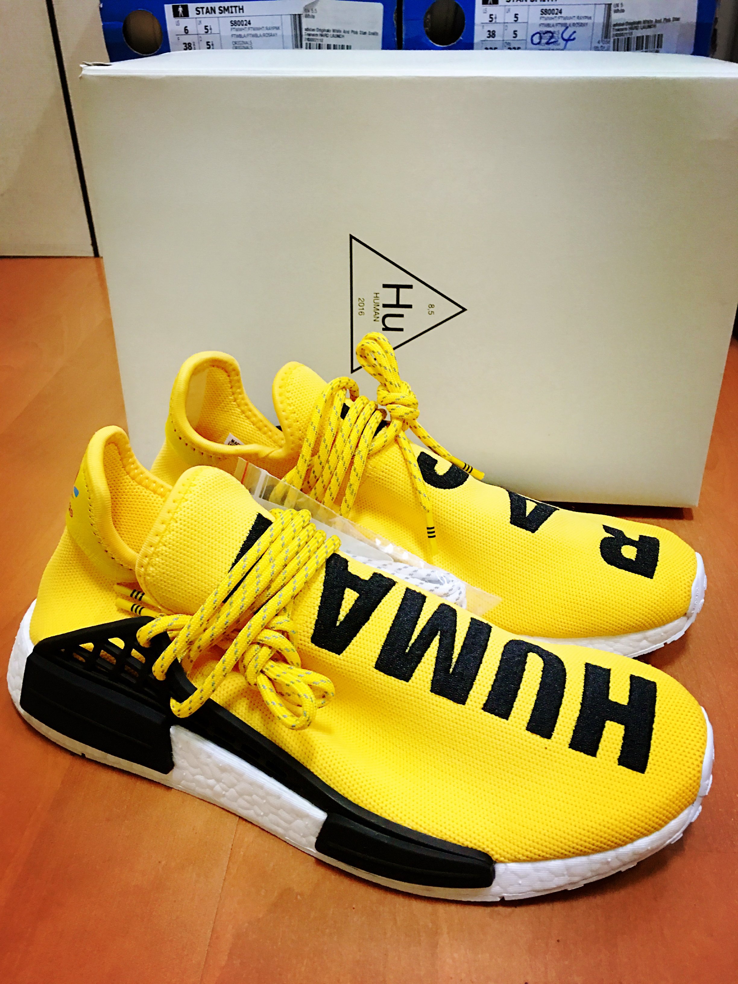 nmd x pharrell williams human race