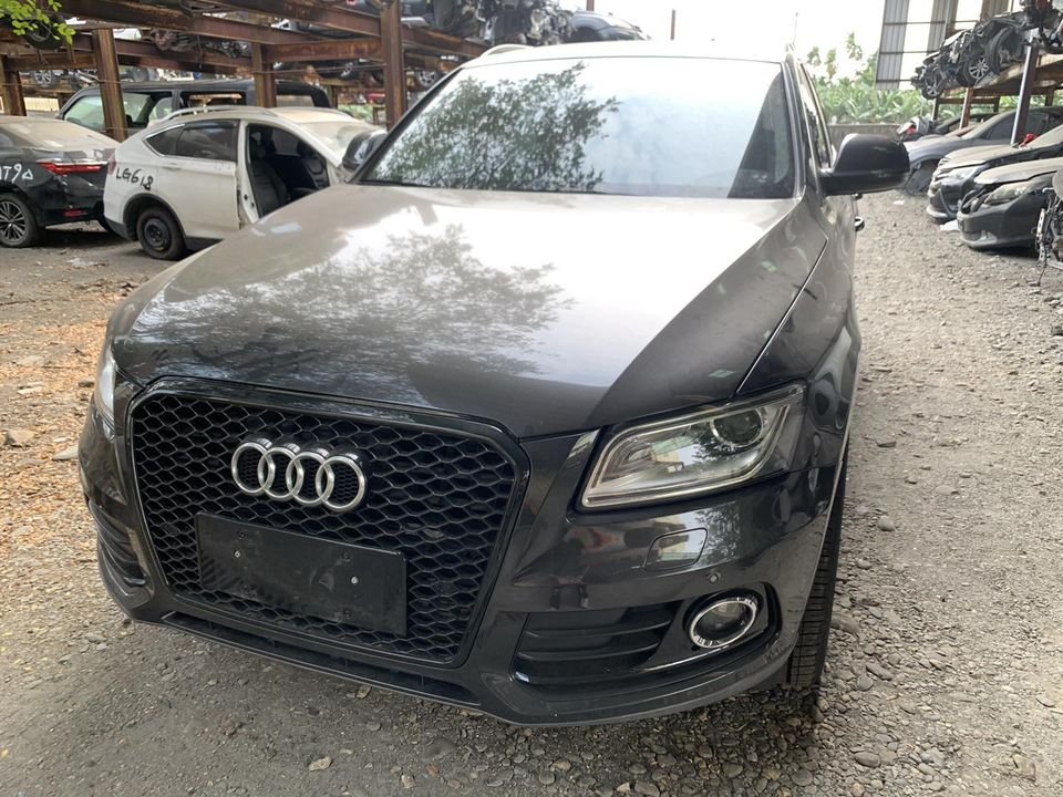 JH汽材 AUDI Q5 奧迪 Q5 汽油 柴油 小改款 外匯車 報廢車 零件車 拆賣!!