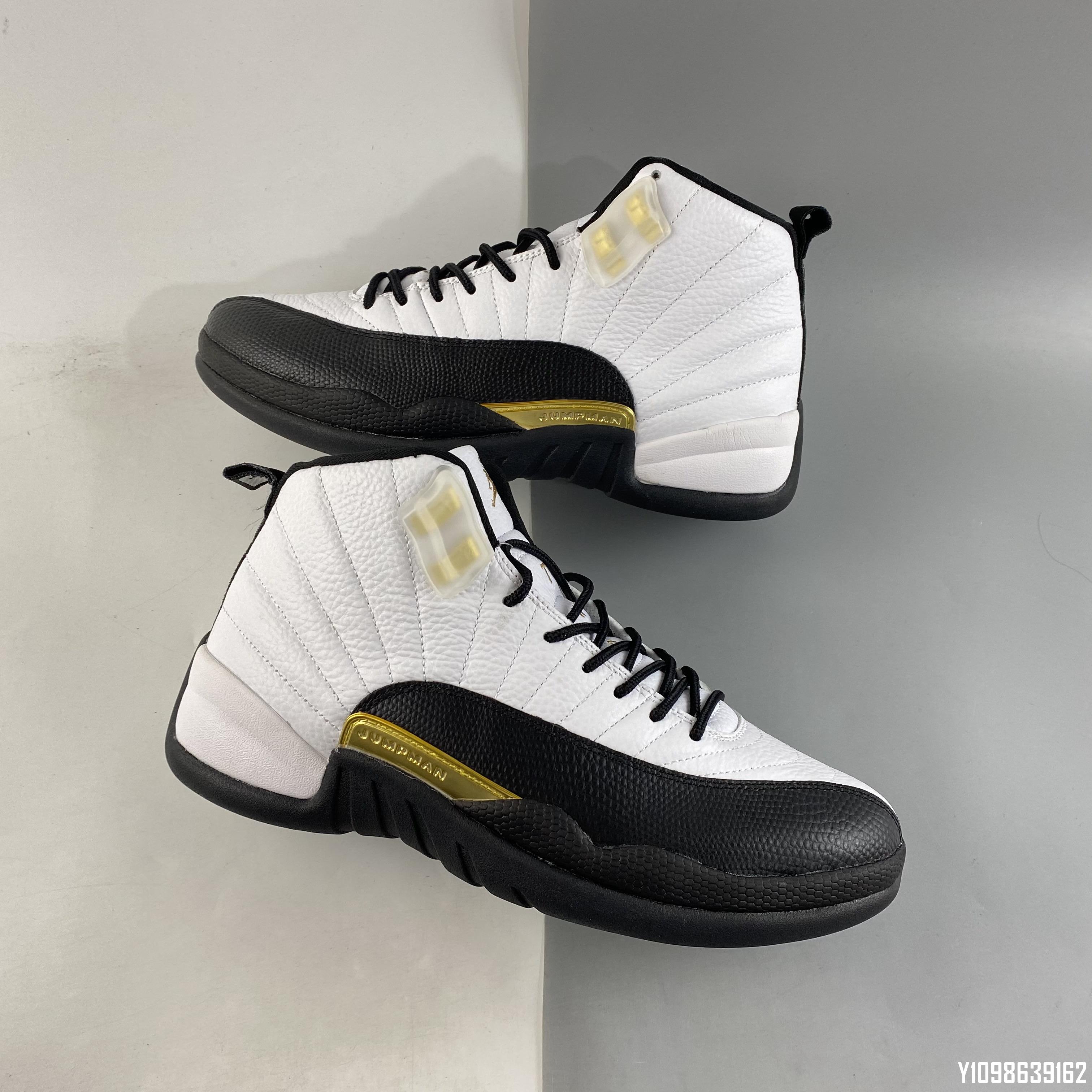 Air Jordan 12 Retro AJ12 黑白金扣百搭中幫籃球鞋CT8013-170 40-46 男