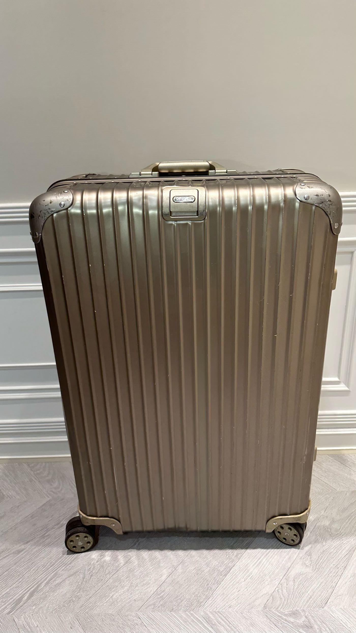 【專櫃$60200】 德國RIMOWA TOPAS Titanium 30吋 20吋另TOPAS登機箱鋁鎂合金4輪旅行李箱登機salsa SPORT AIR