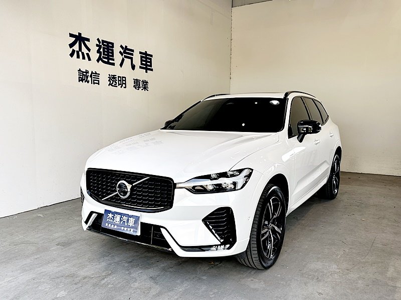 2022 Volvo 富豪 Xc60