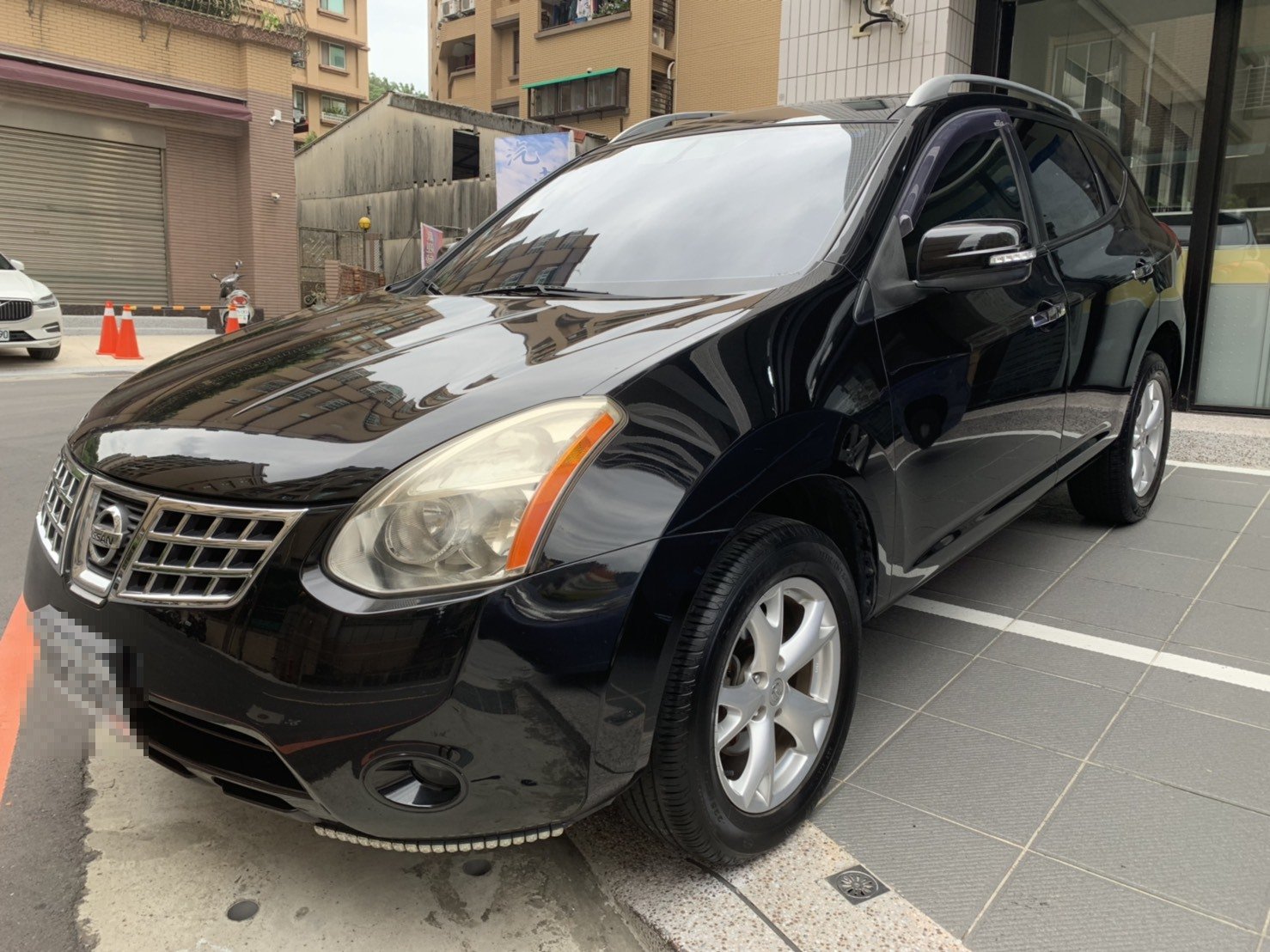 2010 Nissan 日產 Rogue