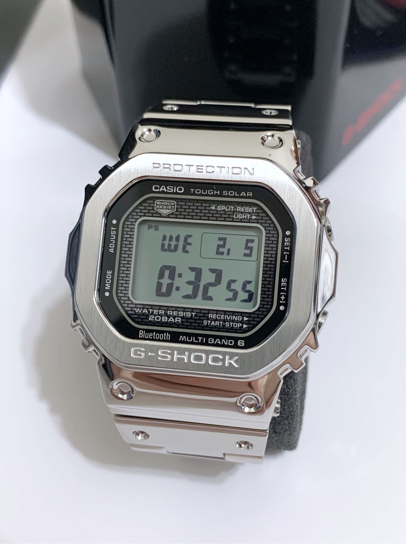 木村拓哉着用 G-SHOCK GMW-B5000D-1JF-