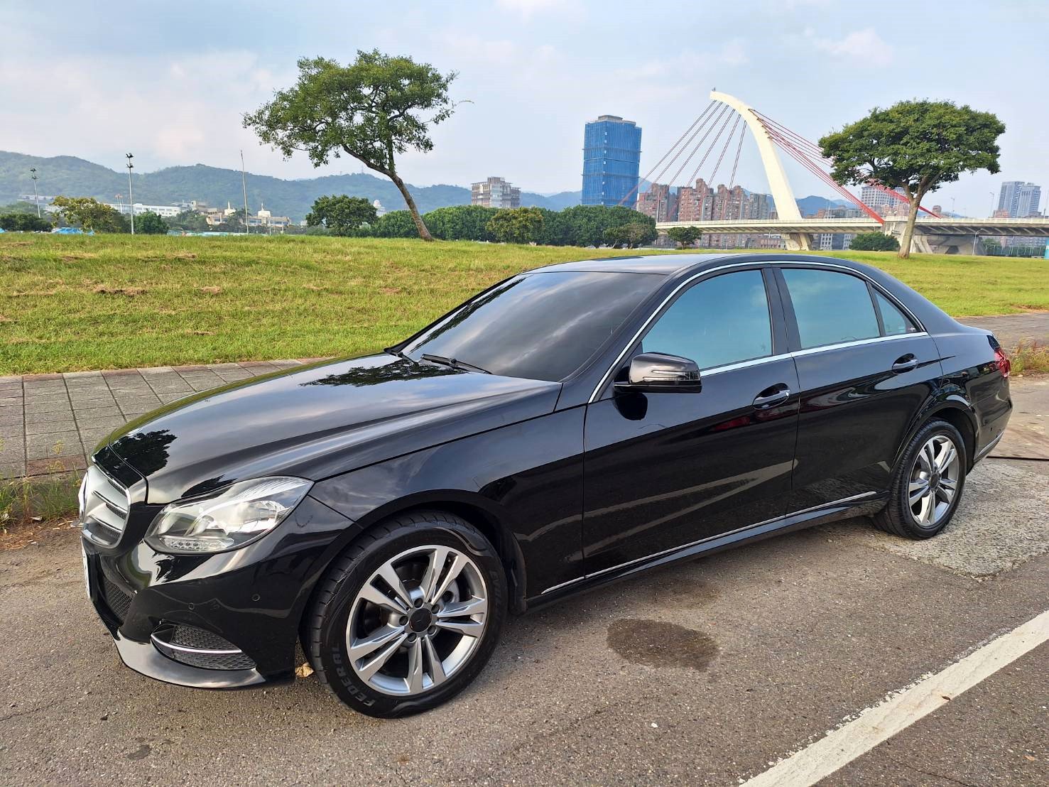 2014 M-Benz 賓士 E-class