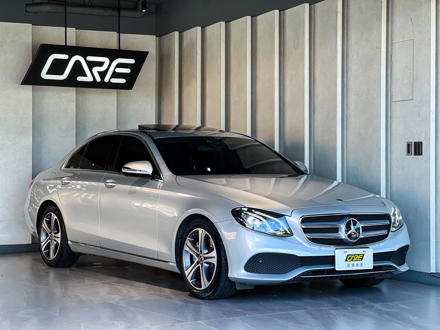 2019 M-Benz 賓士 E-class