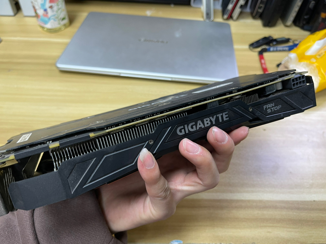 窩美 技嘉GTX 1070 8g顯卡二手福利品特價