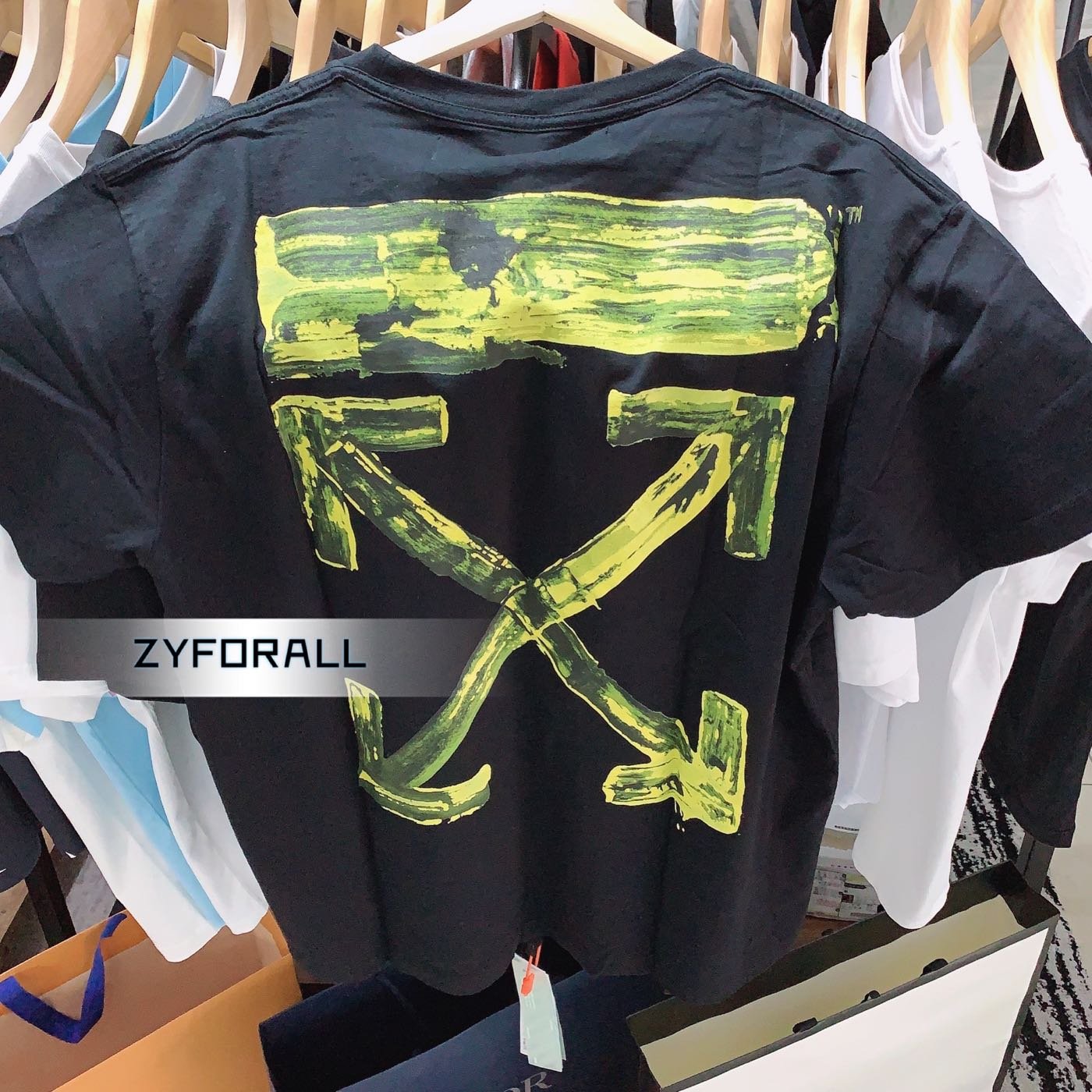 現貨》OFF-WHITE 20ss 黃色膠印箭頭寬鬆版短T XXS 售出| Yahoo奇摩拍賣