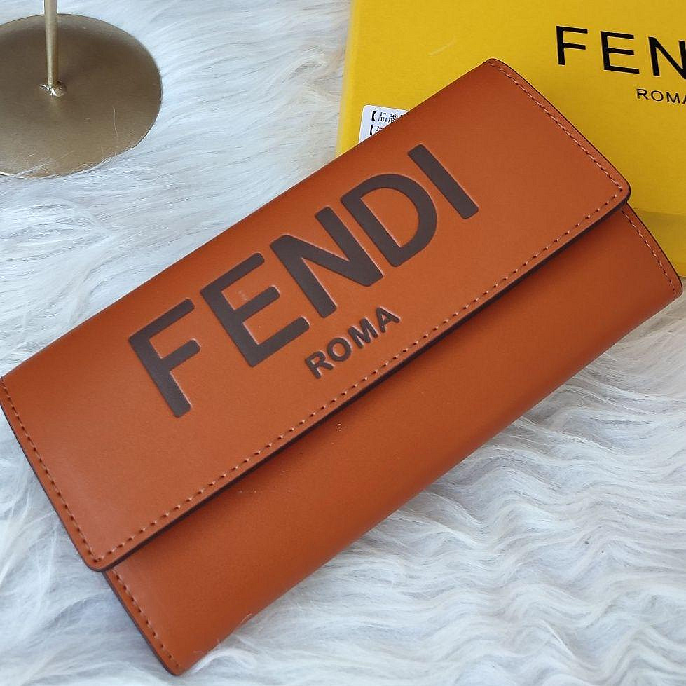 新款熱銷 FENDI 芬迪 新款長款錢包男女通用真皮搭扣皮夾小怪獸時尚對折錢夾女式明星大牌同款服裝包包