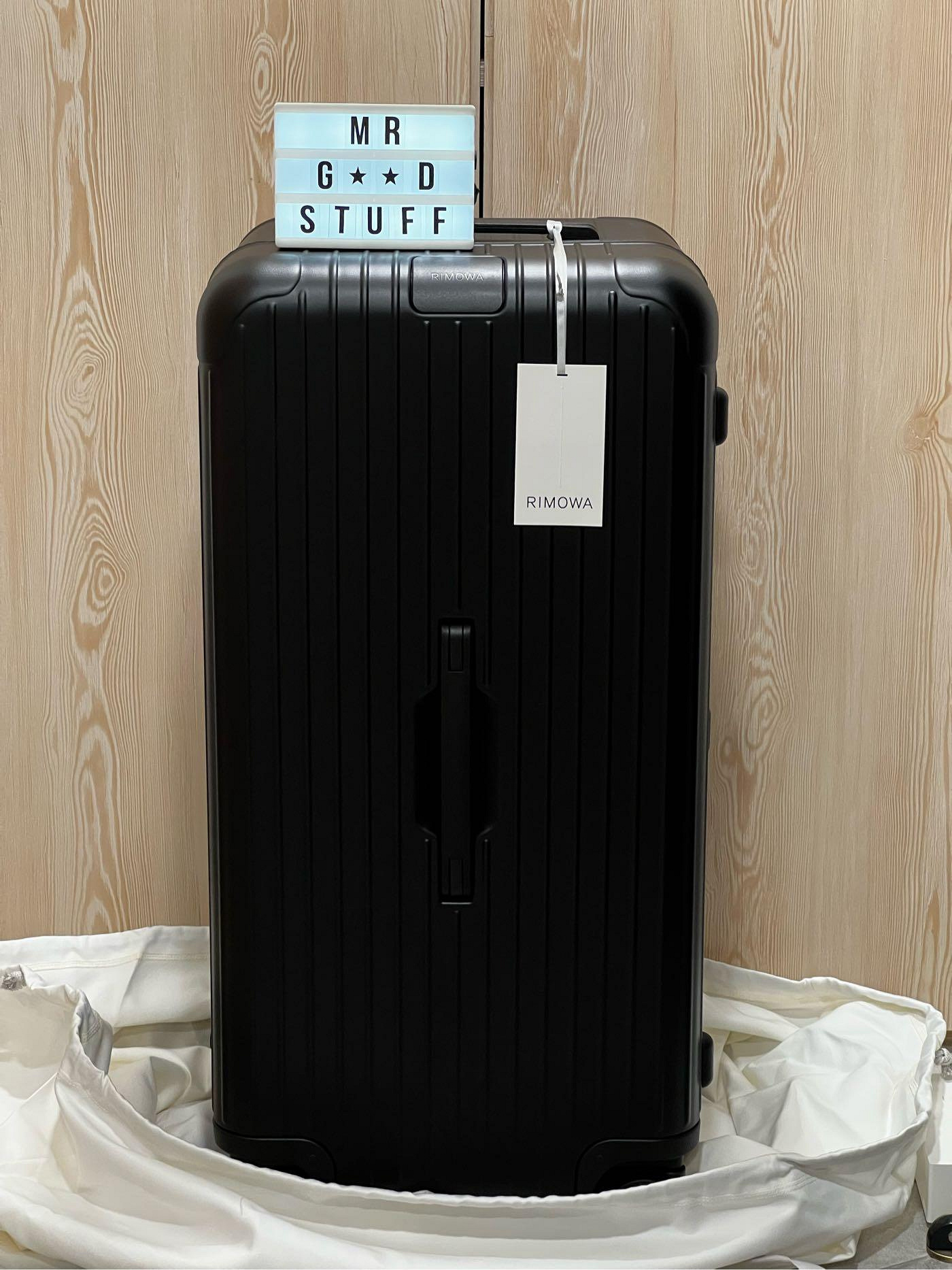 ☞Mr GoodStuff☜ 現貨 Rimowa Trunk Plus sport運動 行李箱 冰箱 預訂區 霧黑 綠