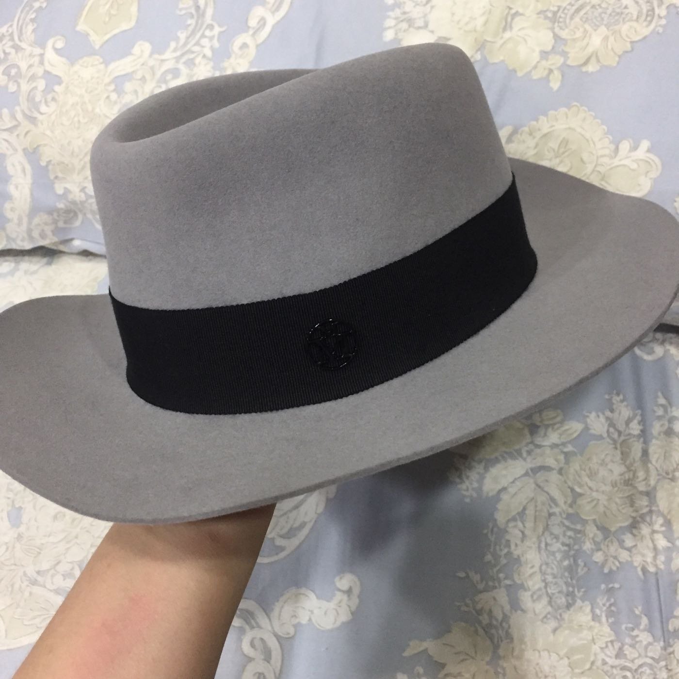 Borsalino】ボルサリーノ ピンブローチ付 ウール 黒 ユニセックス