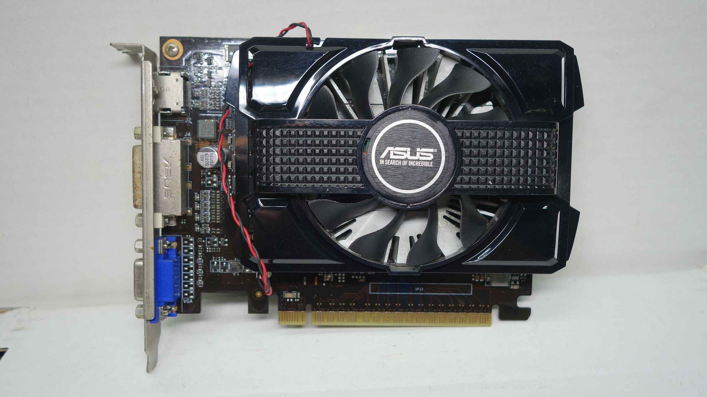 華碩  GTX750-2GD5/DP ,, 2GB / DDR5 / 128BIT,,PCI-E