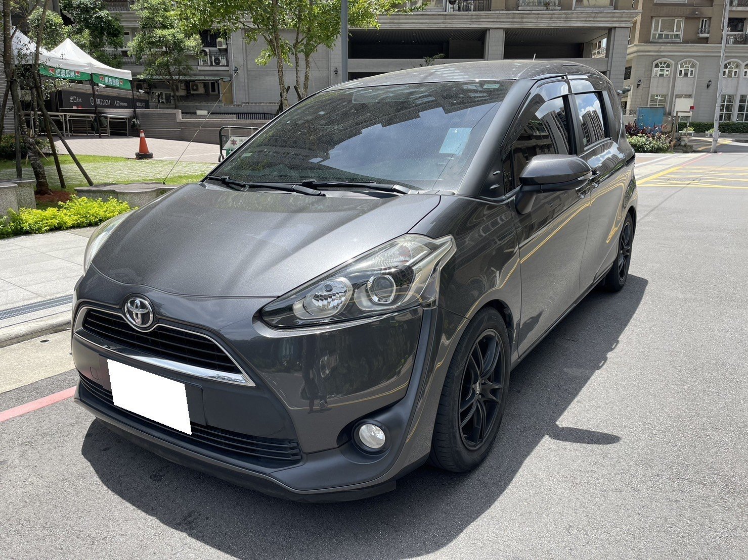 2017 Toyota 豐田 Sienta