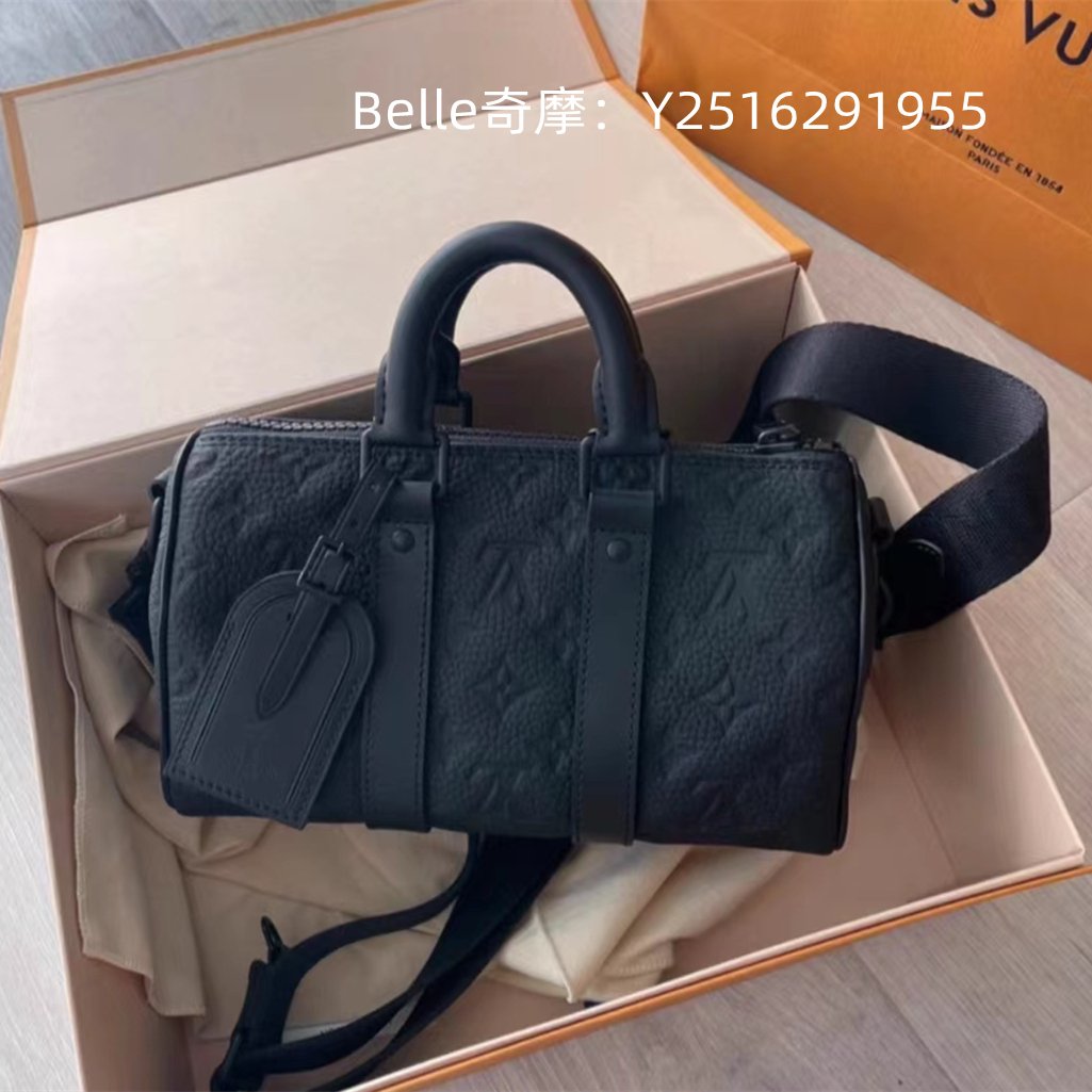 二手正品 LV 路易威登 KEEPALL 25老花壓紋牛皮 枕頭包 手提包 單肩包 斜挎包 男款黑色 M20900