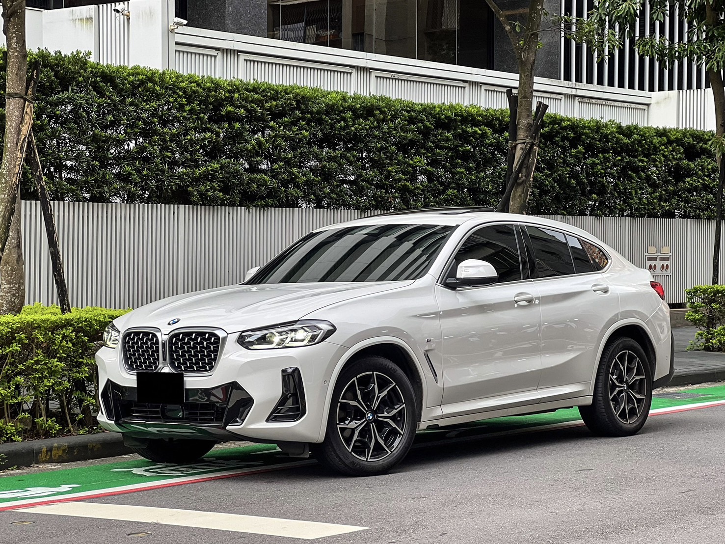 2022 BMW 寶馬 X4