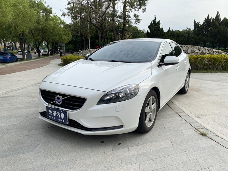 2013 Volvo 富豪 V40