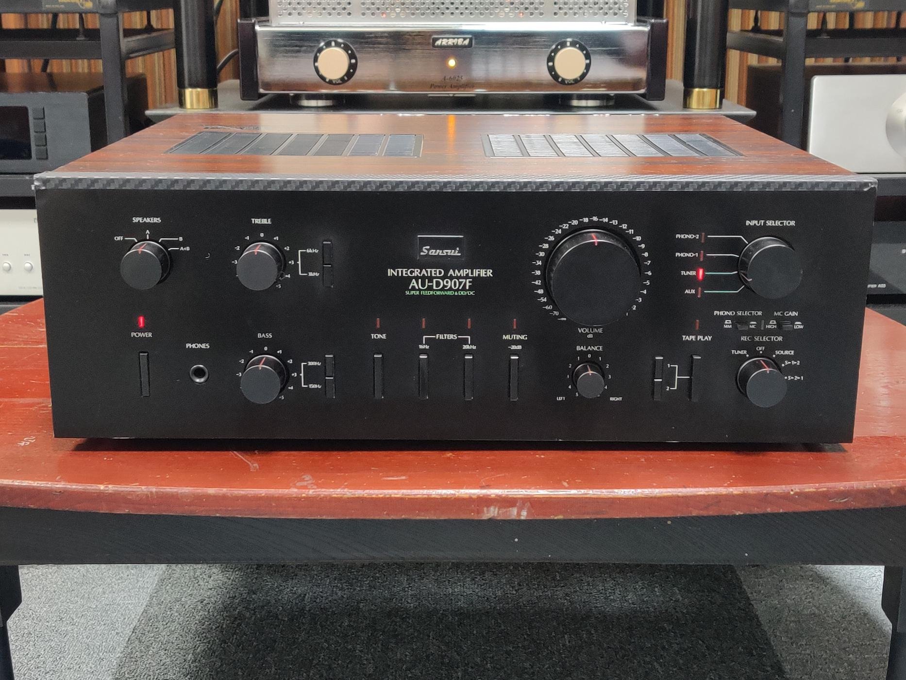 日本製 Sansui AU-D907F 130W/8歐姆 木殼外觀經典美聲玩家釋出