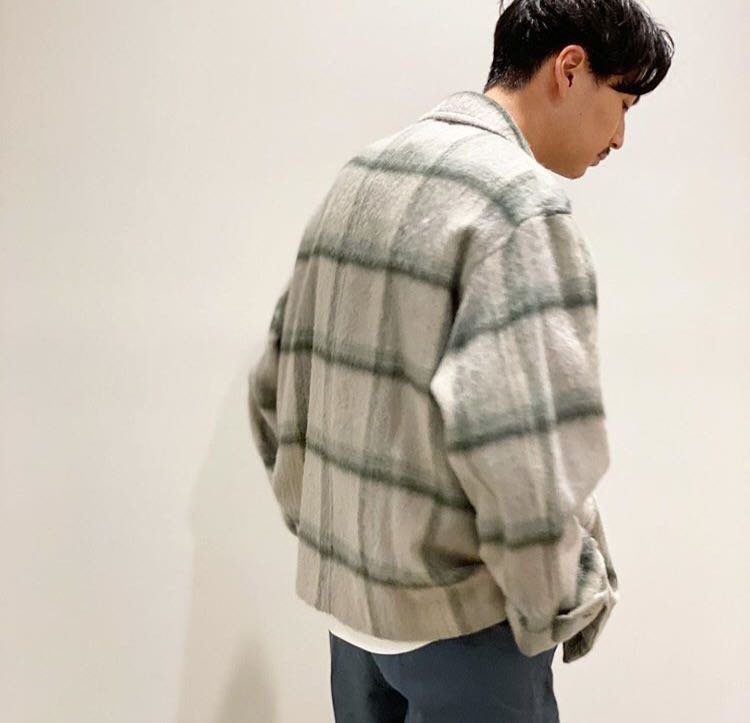 少穿近全新 20AW AURALEE SURI ALPACA SHAGGY CHECK BLOUSON GRAY GREEN CHECK 4號