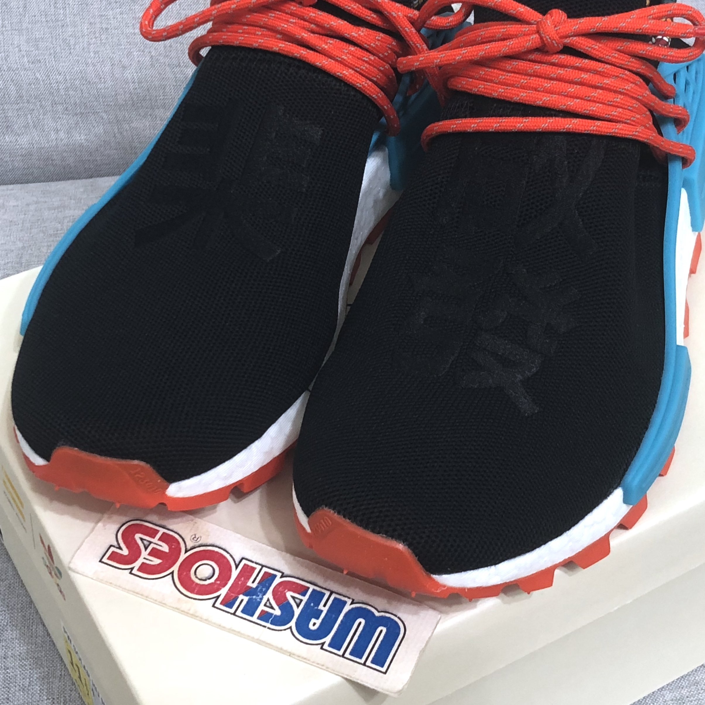 Washoes adidas Pharrell Williams Solar HU NMD EE7582 黑紅菲董