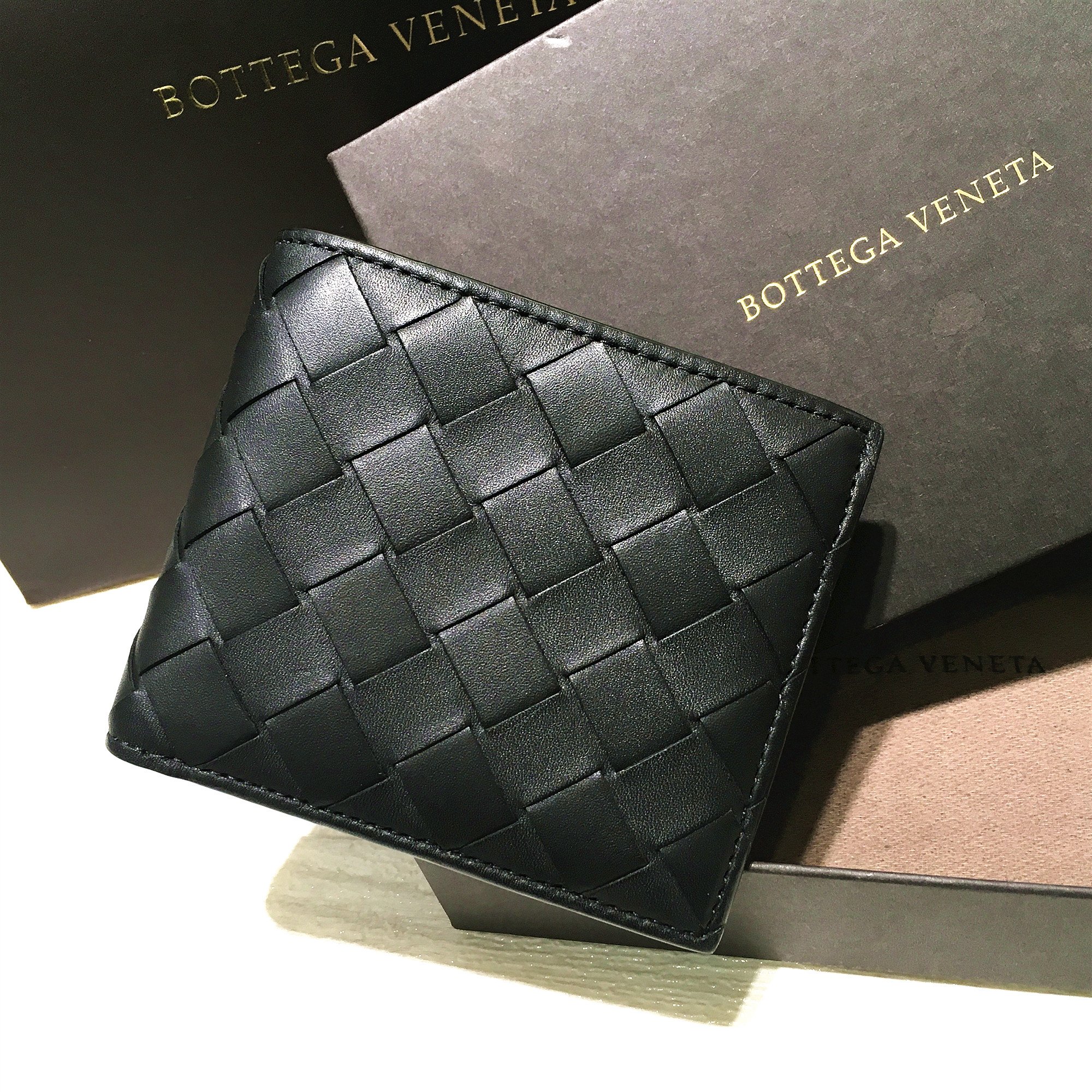 二手旗艦BOTTEGA VENETA BV黑色編織牛皮4卡零錢短夾皮夾(公益店)25801