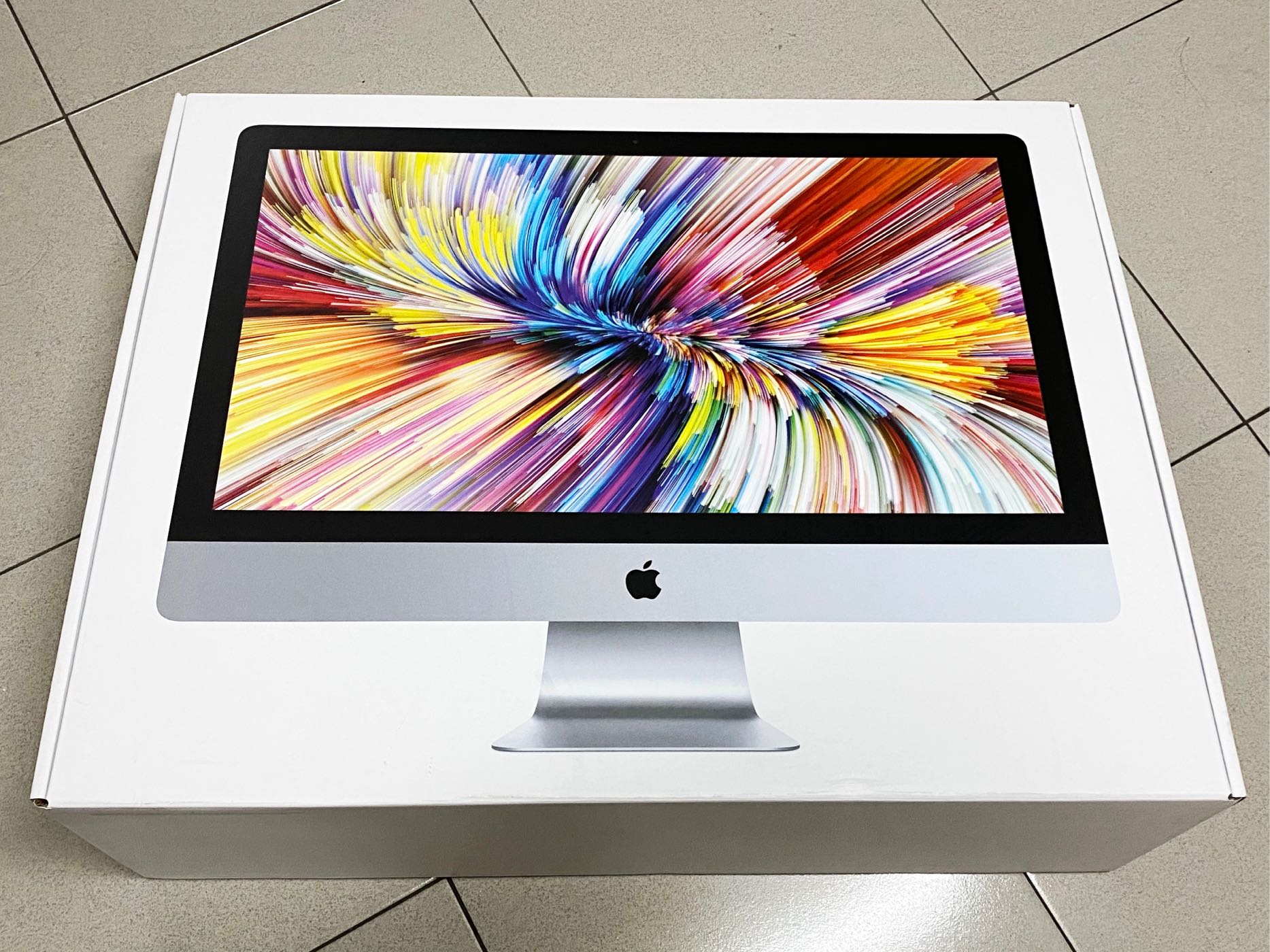 Apple iMac 27吋A2115 薄型款電腦桌機包裝外盒、鍵盤滑鼠盒| Yahoo奇摩拍賣