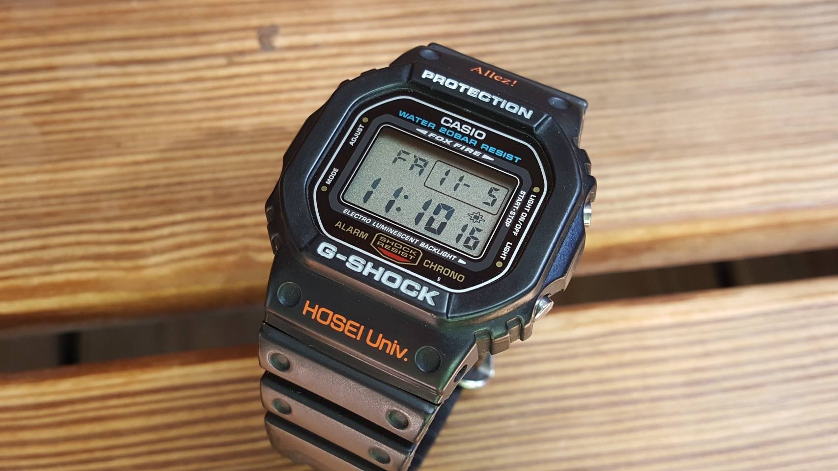 ⚡G-SHOCK⚡】 DW-5600E-1JF FOX FIRE 20BAR 日版法政大学聯名款較罕見