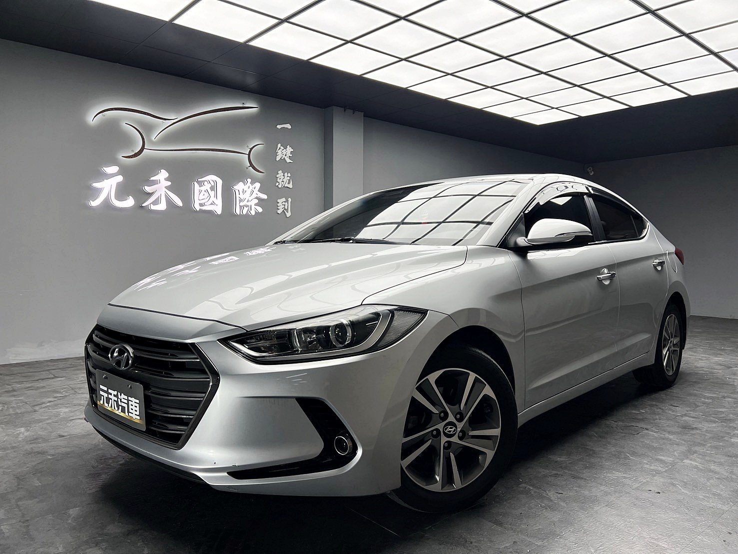 2017 Hyundai 現代 Elantra