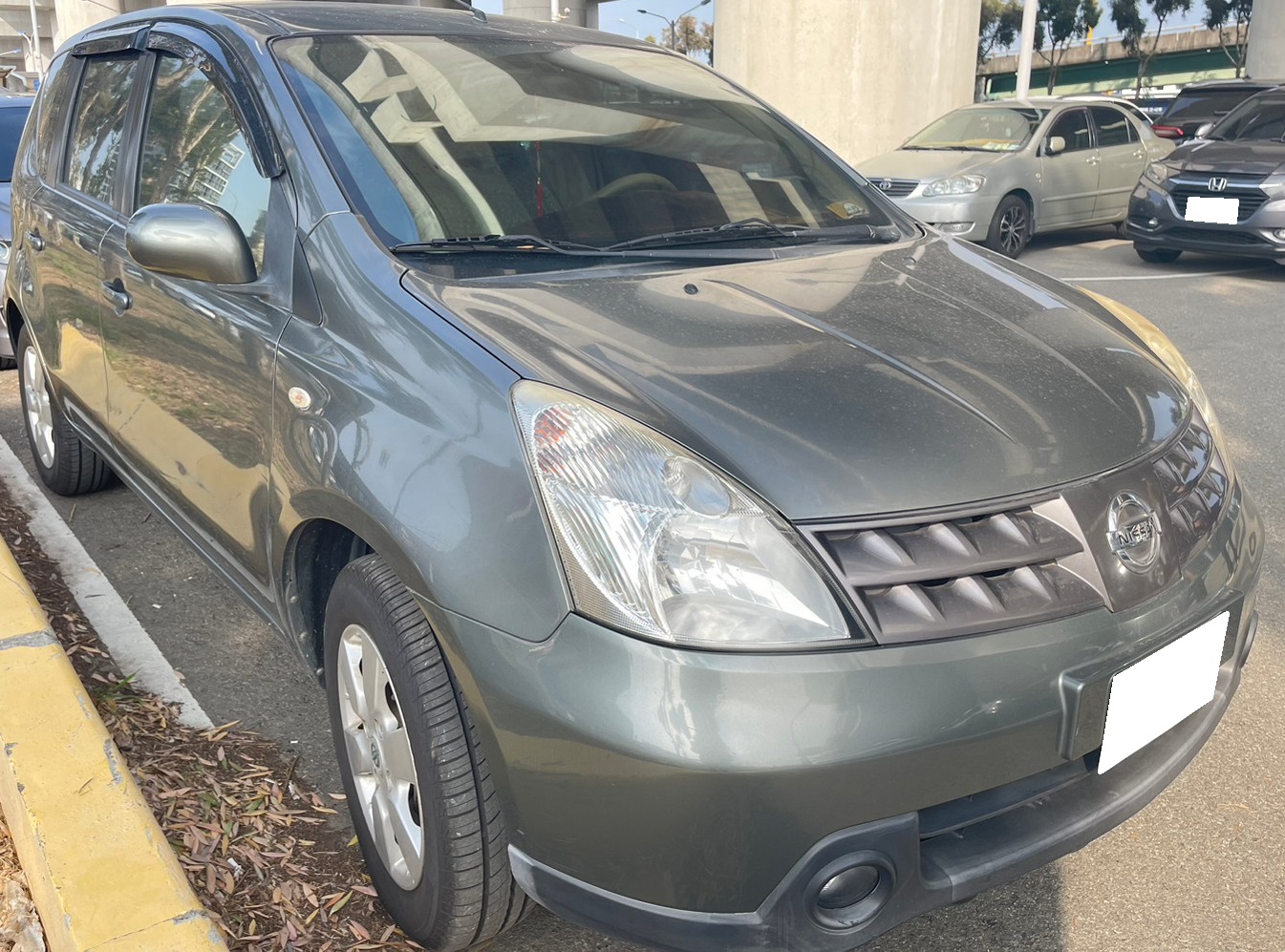 2011 Nissan 日產 Livina