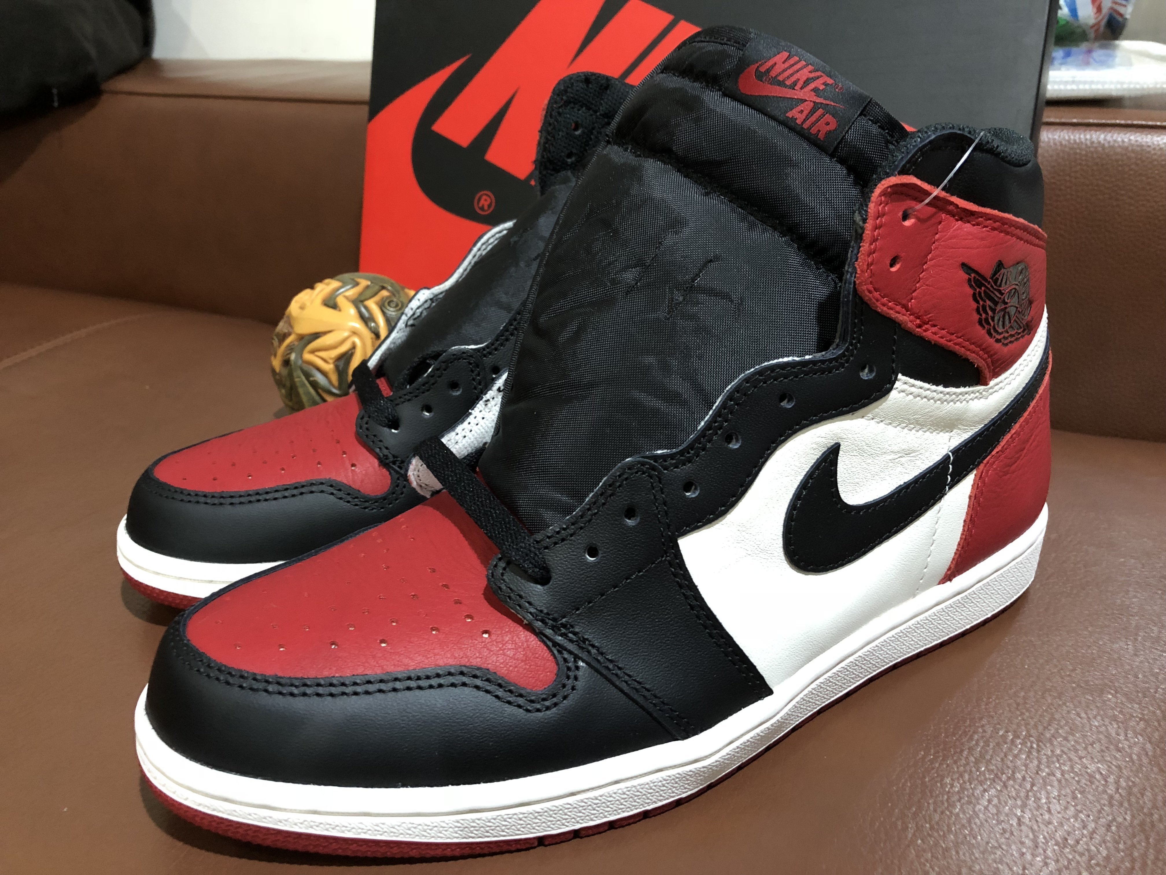 NIKE AIR JORDAN 1 RETRO High OG Bred Toe 黑頭 黑紅AJ1 555088-610 | Yahoo奇摩拍賣