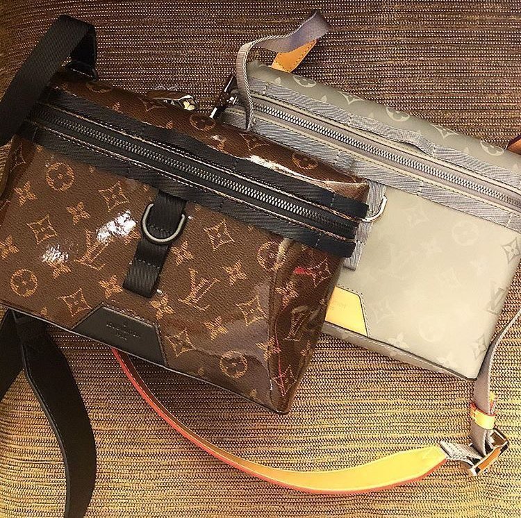 LOUIS VUITTON Monogram Glaze Messenger PM 385103