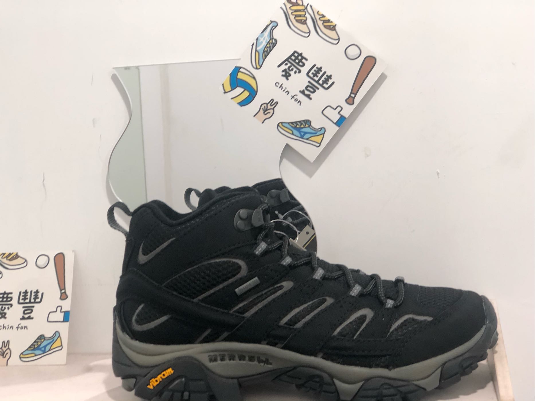 美品】MERRELL MOAB 2 vebram BULUGA 27.5cm お手ごろ価格 6200円