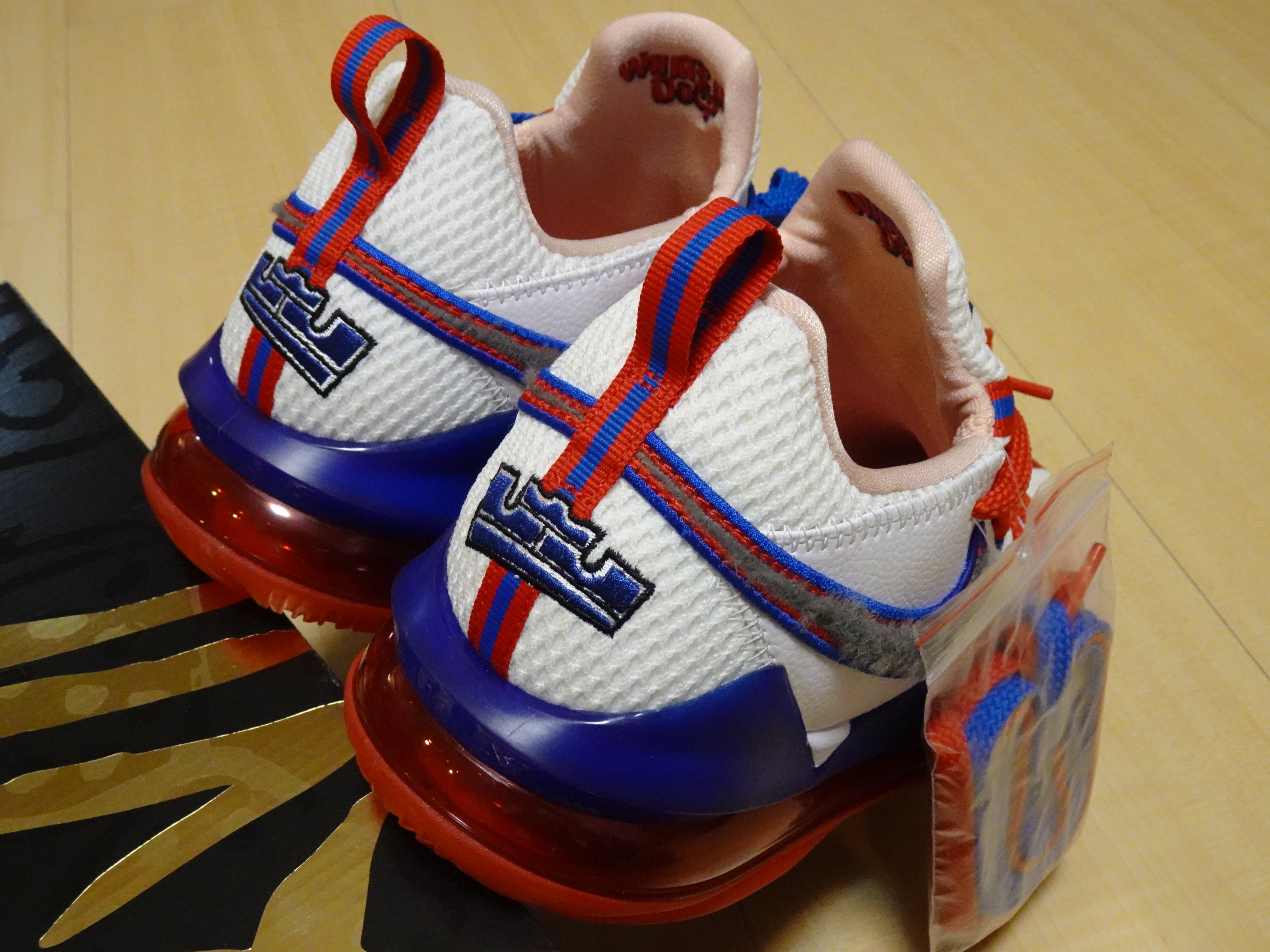 NIKE LEBRON 17 LOW TUNE SQUAD球隊邦尼兔蘿拉兔Space Jam怪物奇兵