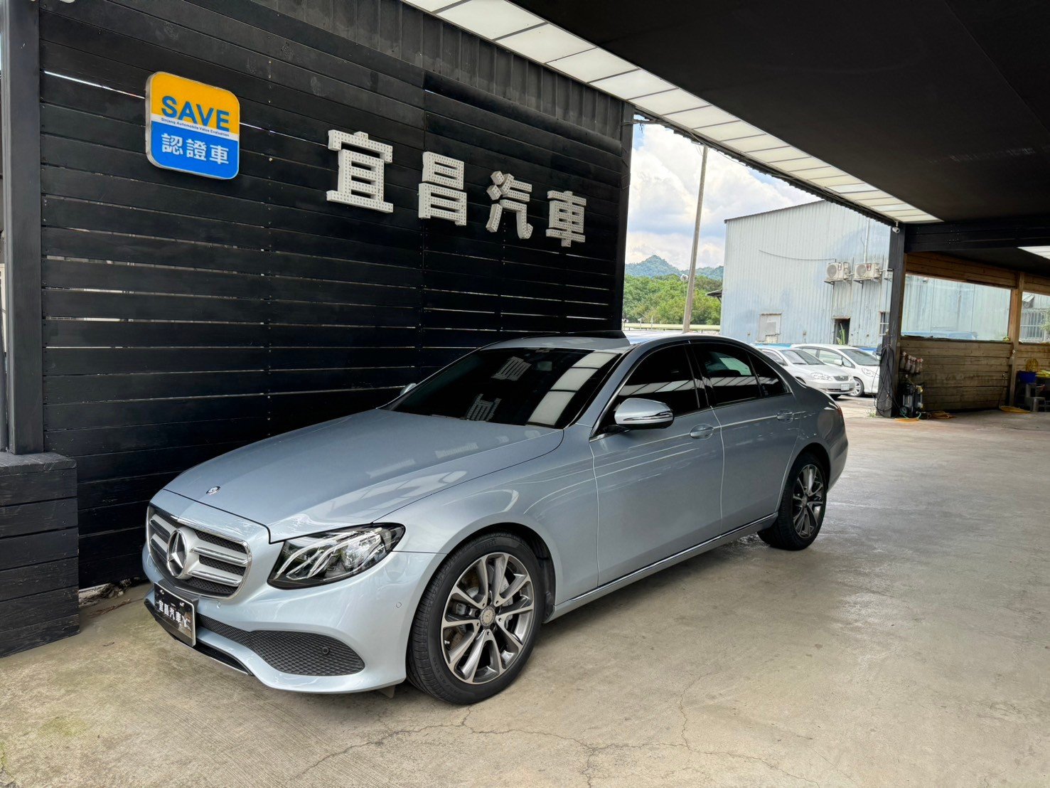 2016 M-Benz 賓士 E-class