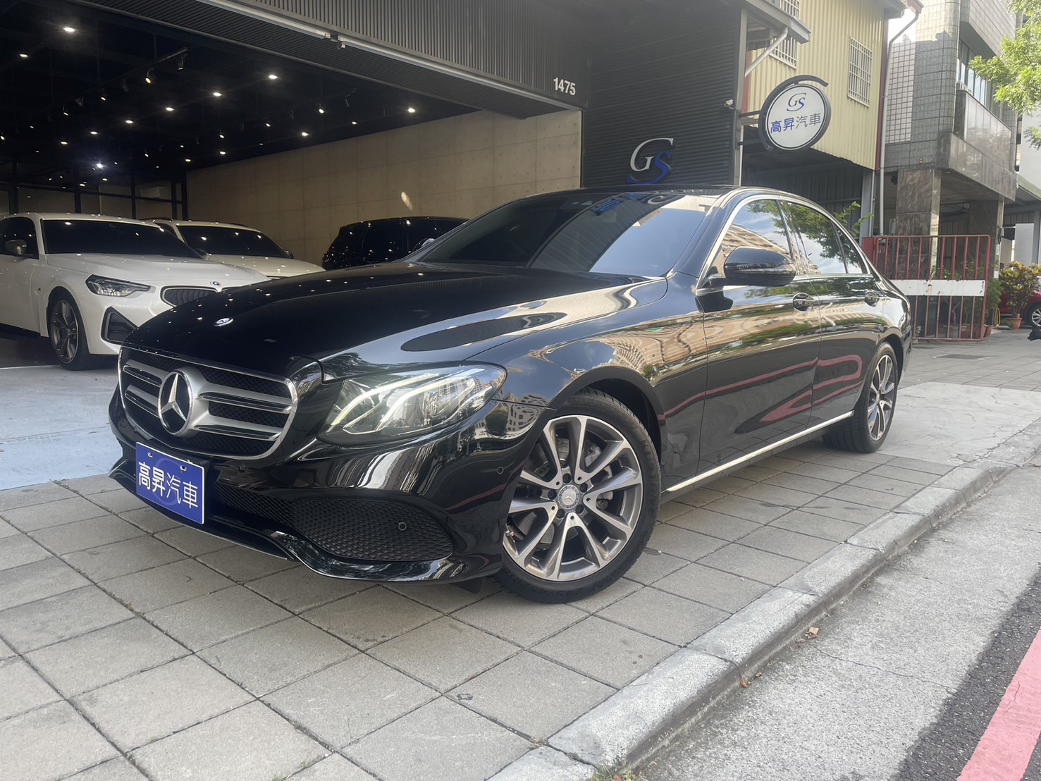 2016 M-Benz 賓士 E-class