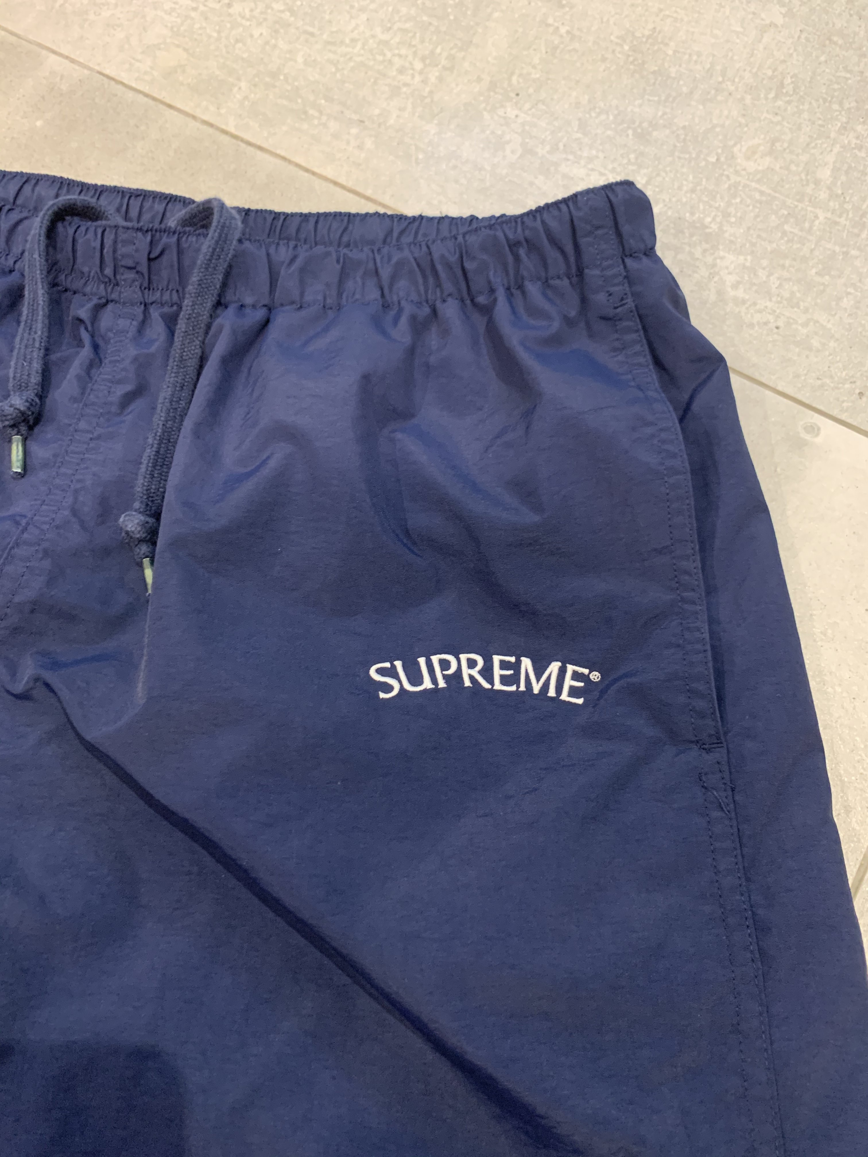 專櫃正品Supreme Arc Track Pants logo 深藍色尼龍質料長褲( M