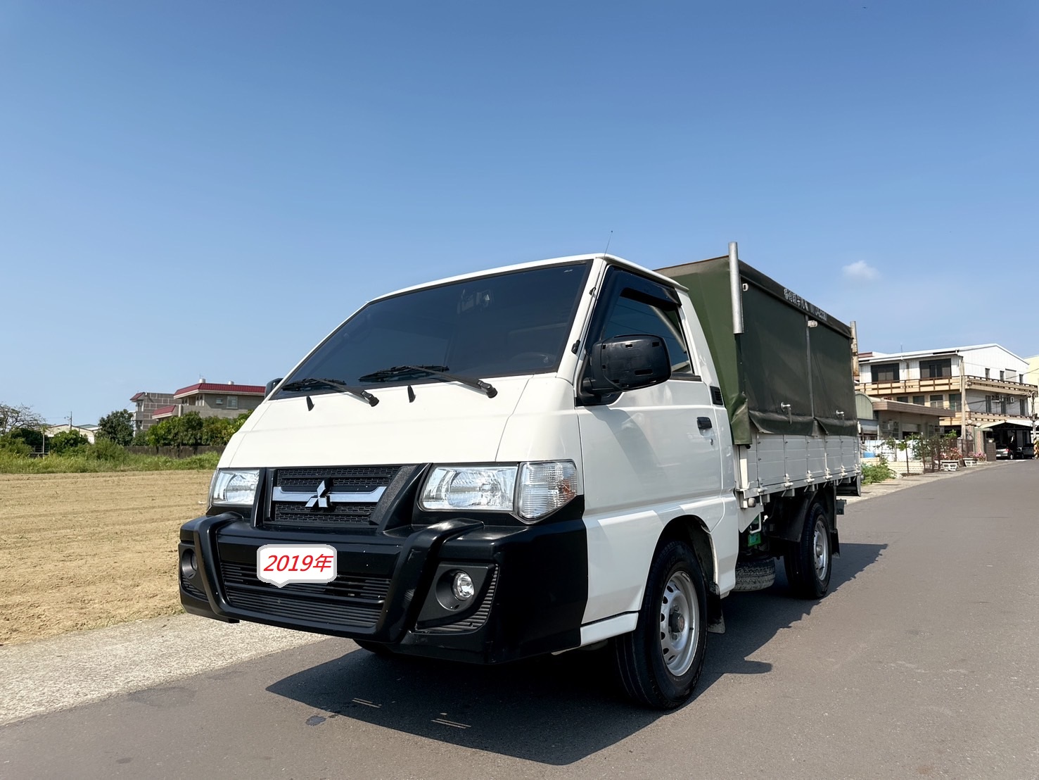 2019 Mitsubishi 三菱 商用車