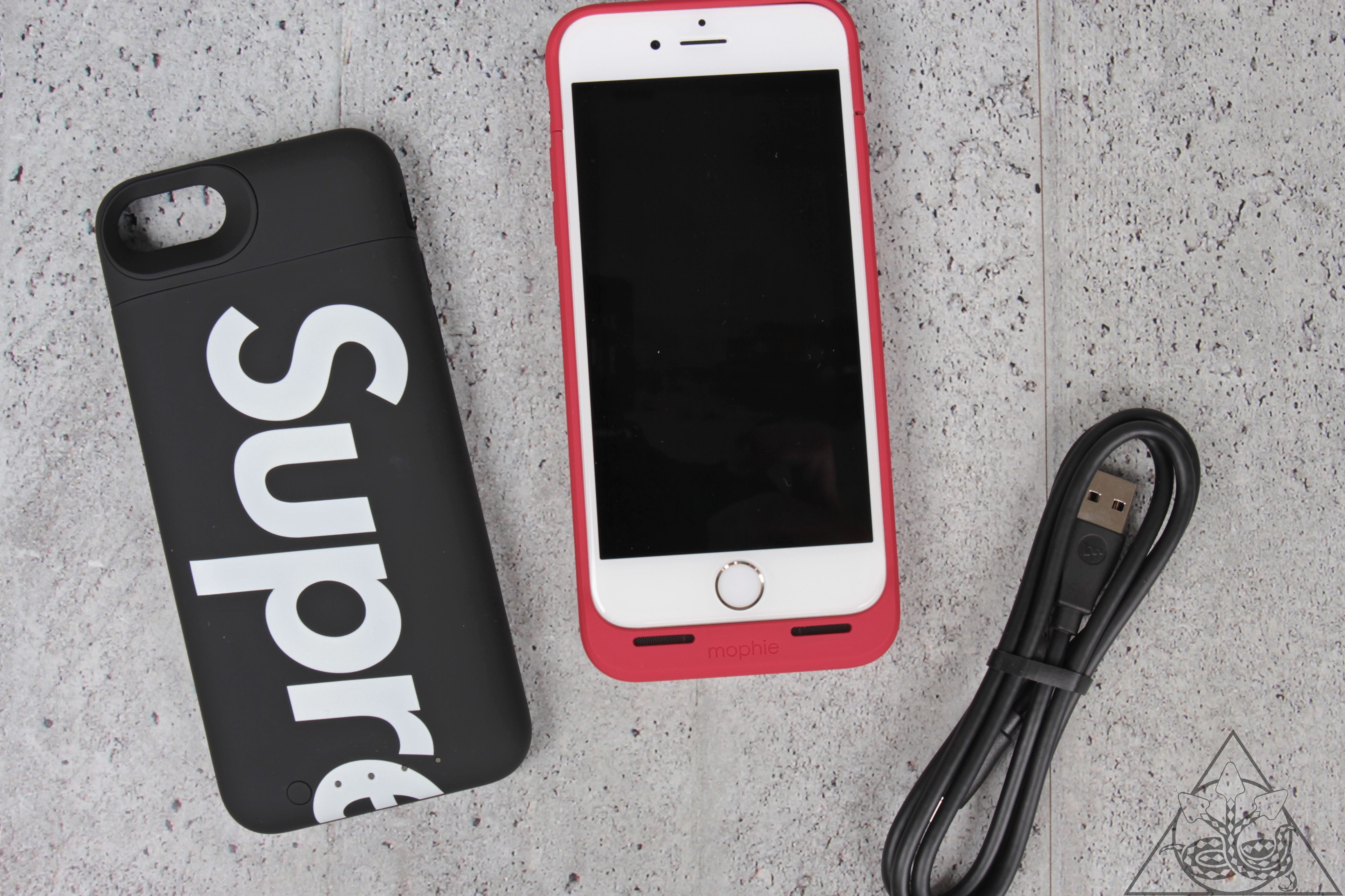 Supreme mophie juice pack air iPhone 7 8-