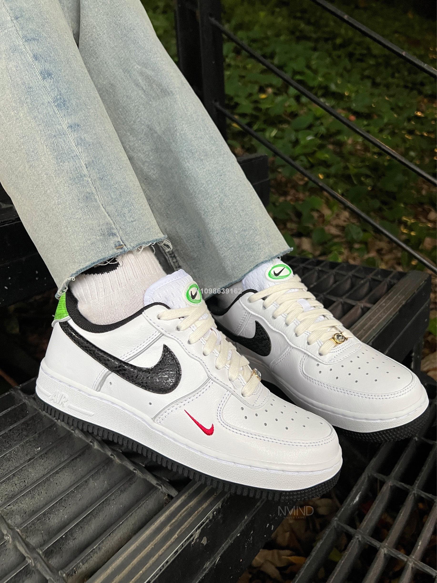 代購】NIKE AIR FORCE 1 07 LX 白綠鑽石蛇紋反光復古休閒百搭板鞋