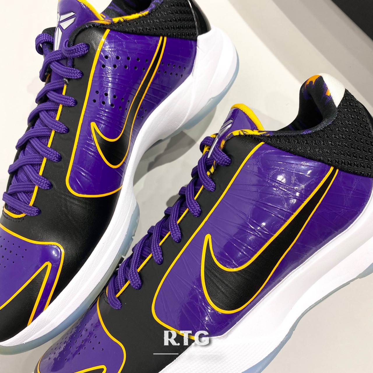 RTG】NIKE KOBE V PROTRO 5X CHAMP 紫色五代籃球鞋湖人US9 CD4991-500