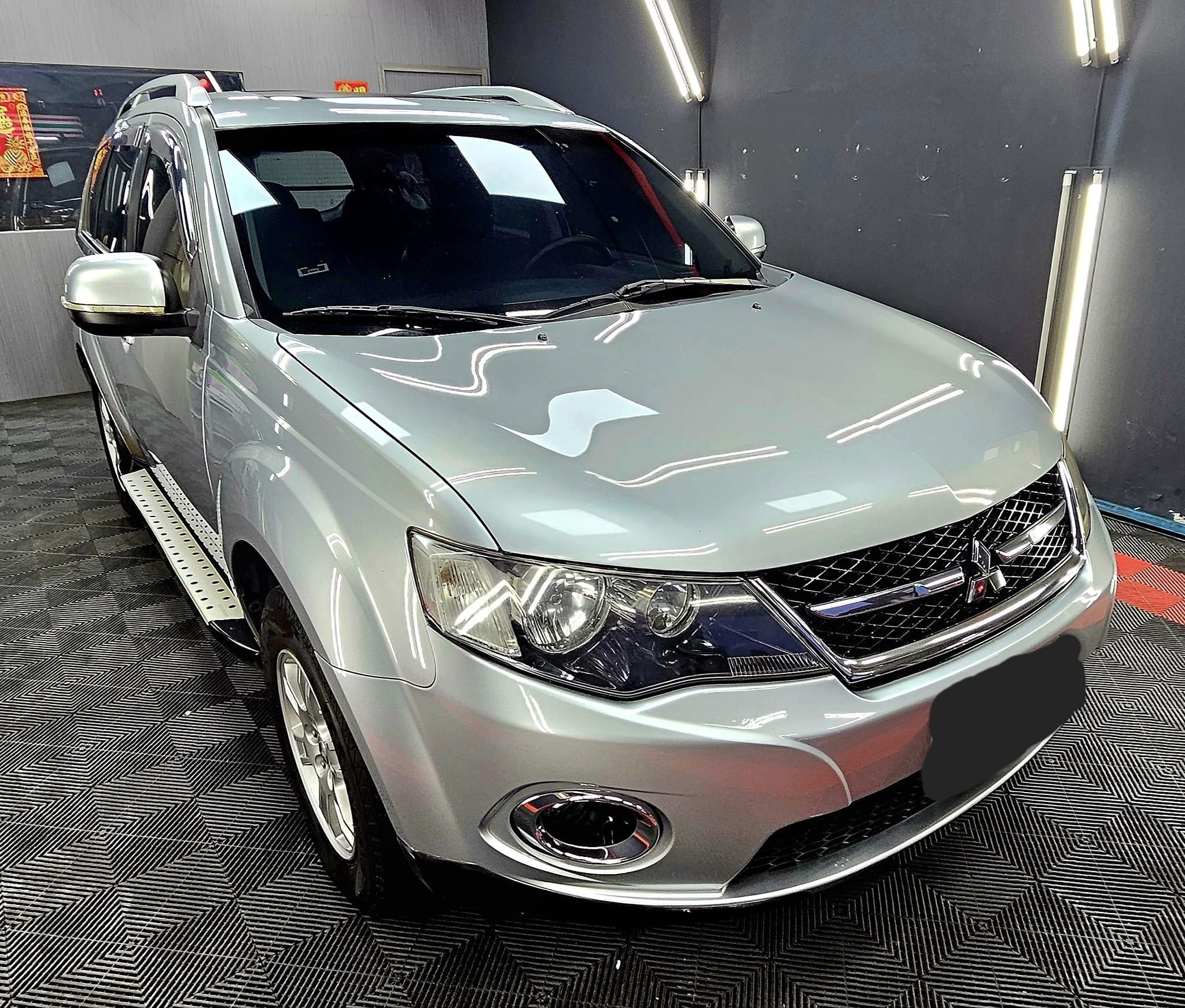 2012 Mitsubishi 三菱 Outlander