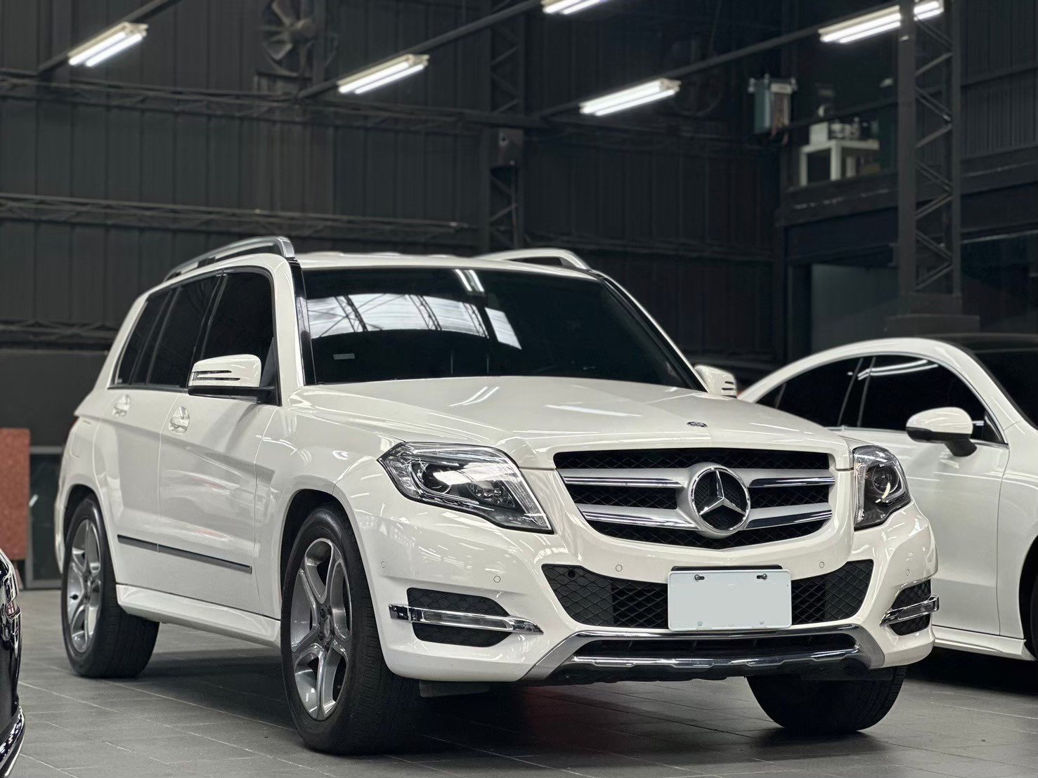 2013 M-Benz 賓士 Glk-class