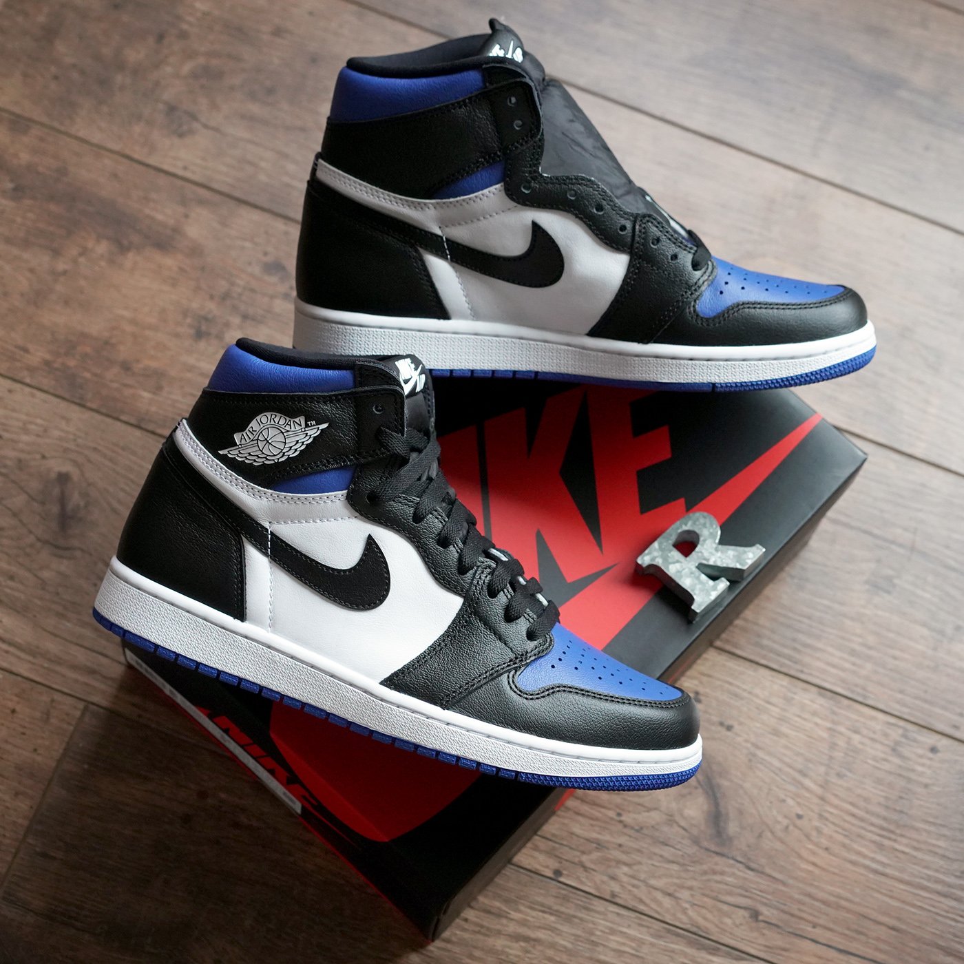 R'代購NIKE AIR JORDAN 1 GAME ROYAL 黑藍腳趾藤原浩小閃電555088-041