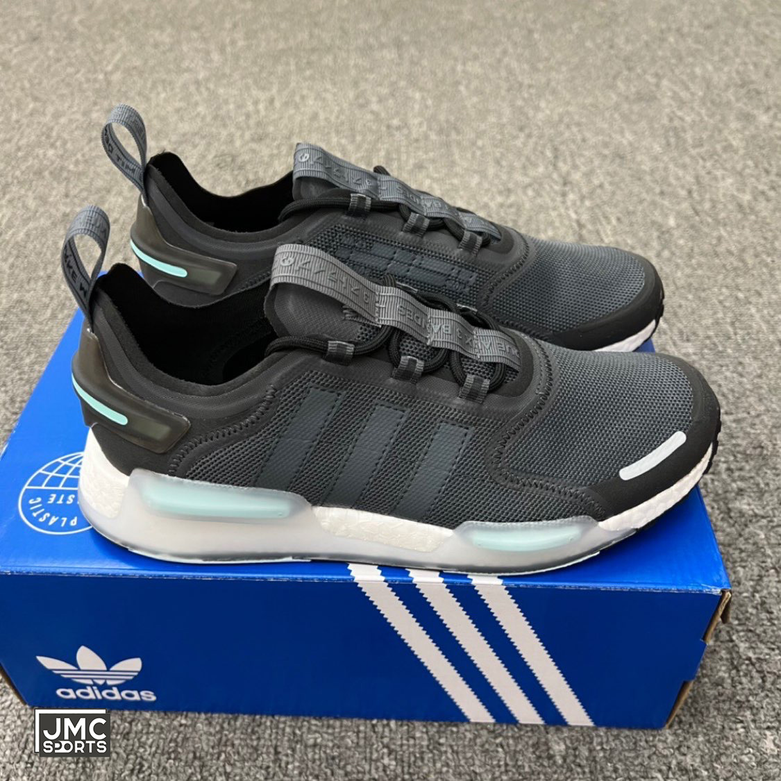 Adidas nmd clearance 43 43k